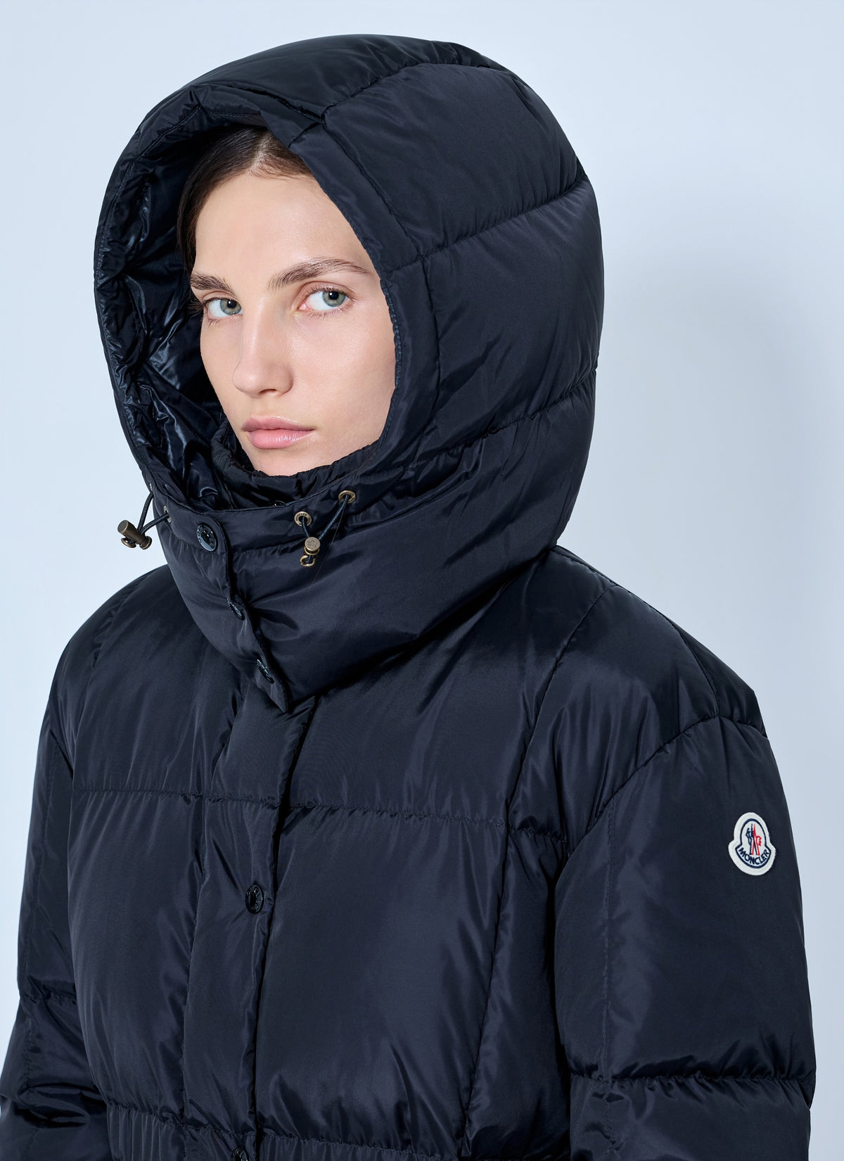 Moncler Women Agneux Hooded Short Down Jacket MONCLER
