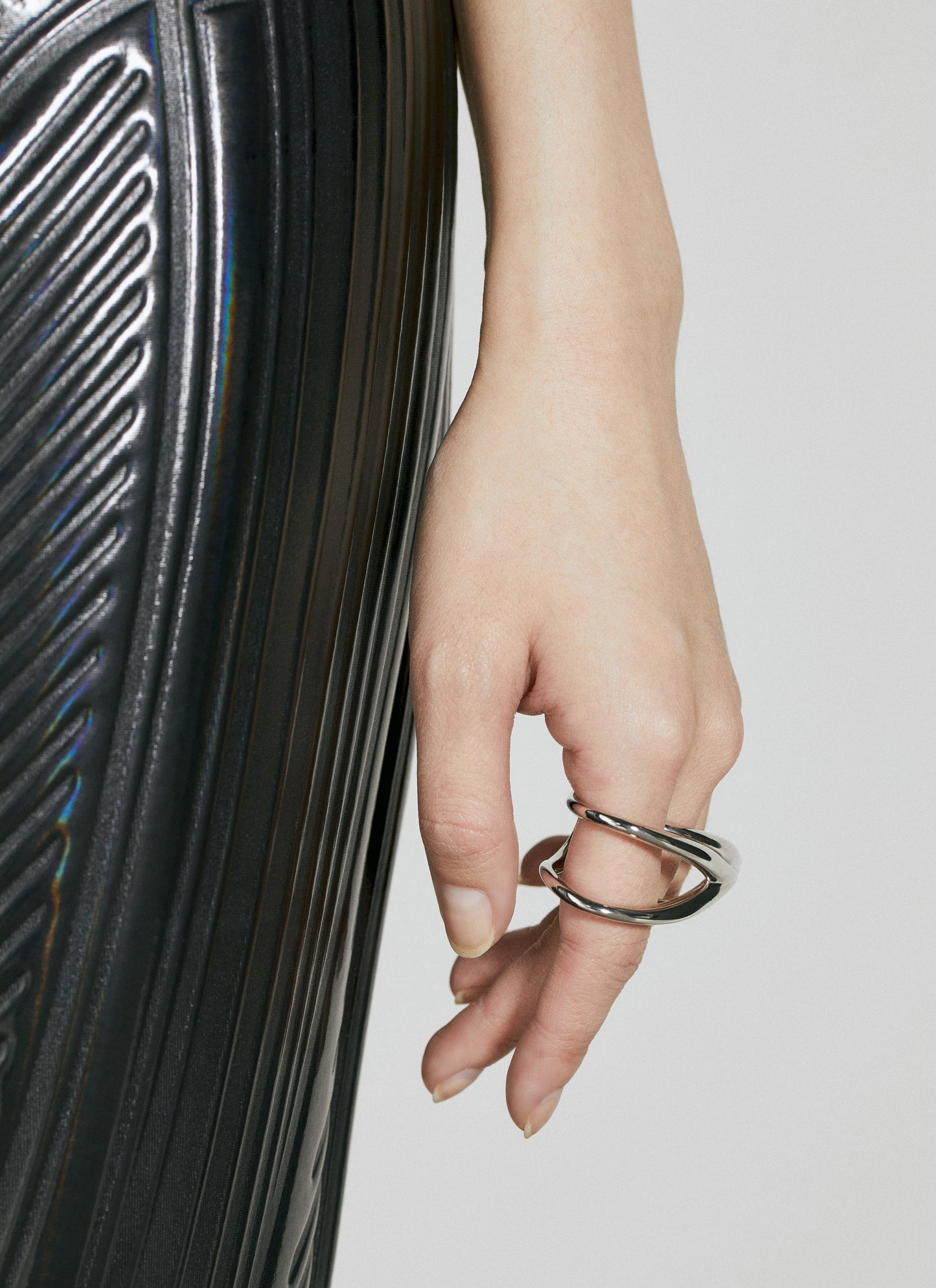 Mugler Women V Ring MUGLER