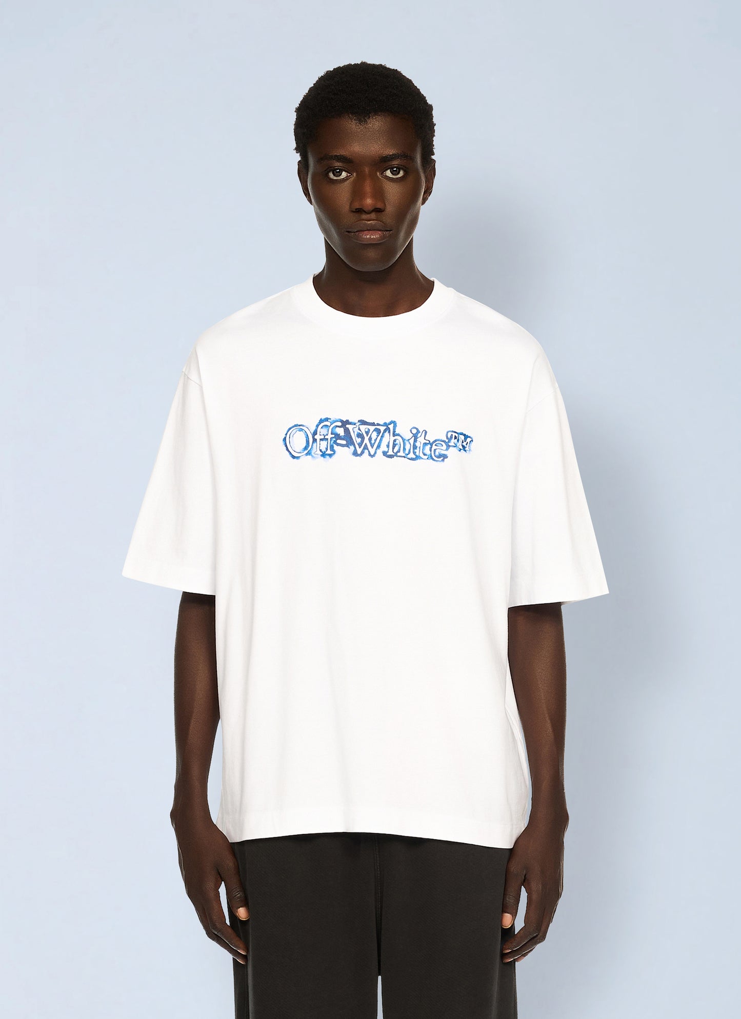 Off-White Men Cloudy Arrow Skate Logo T-Shirt OFF-WHITE