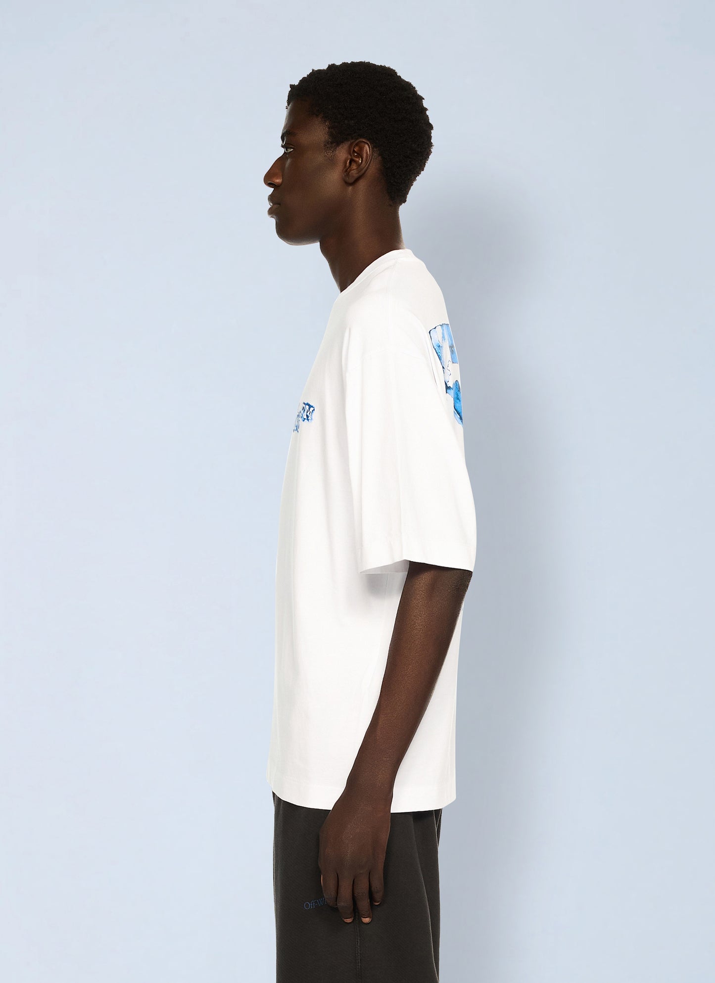 Off-White Men Cloudy Arrow Skate Logo T-Shirt OFF-WHITE