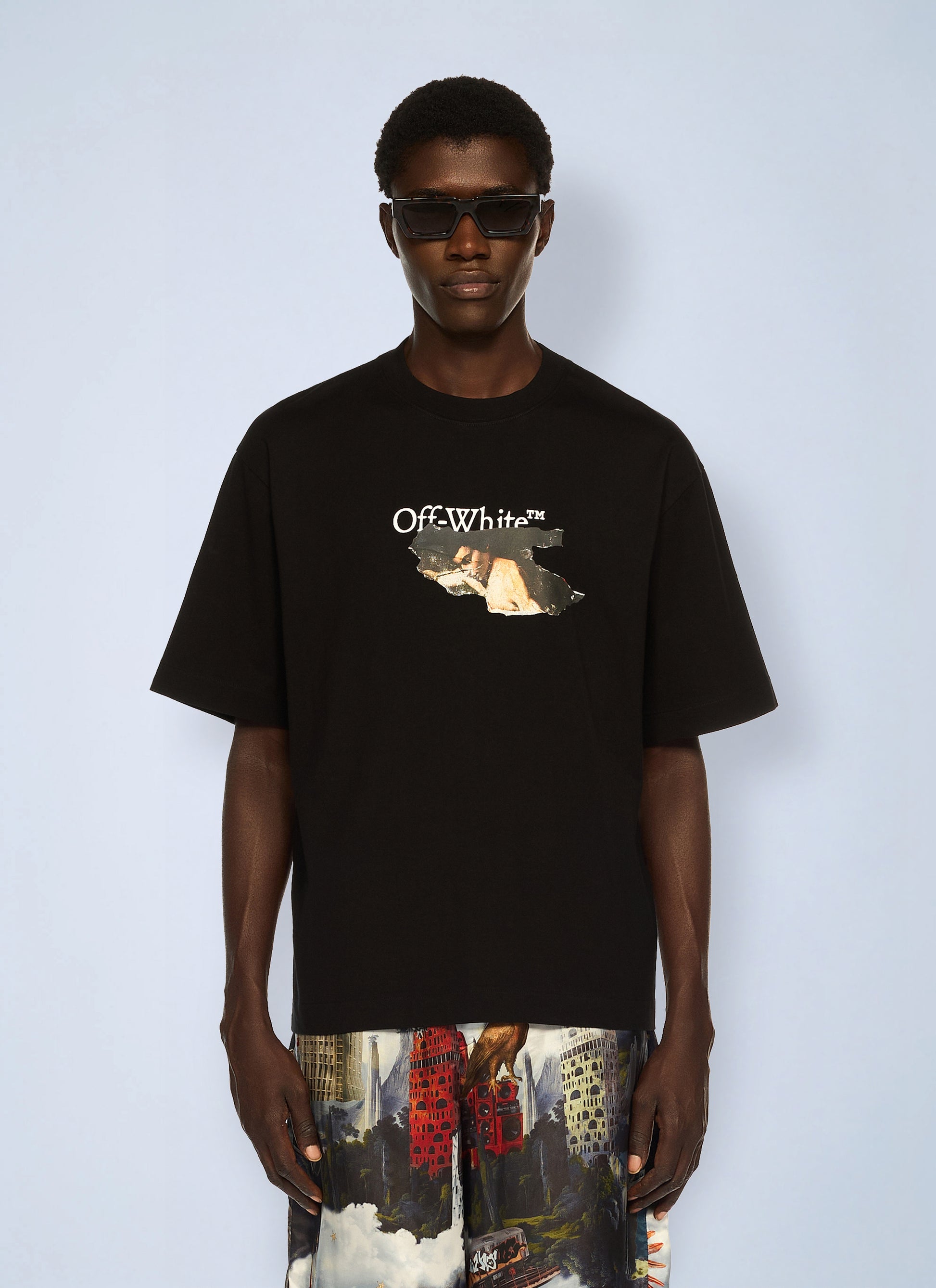 Off-White Men Paint Arrow Skate Logo T-Shirt OFF-WHITE