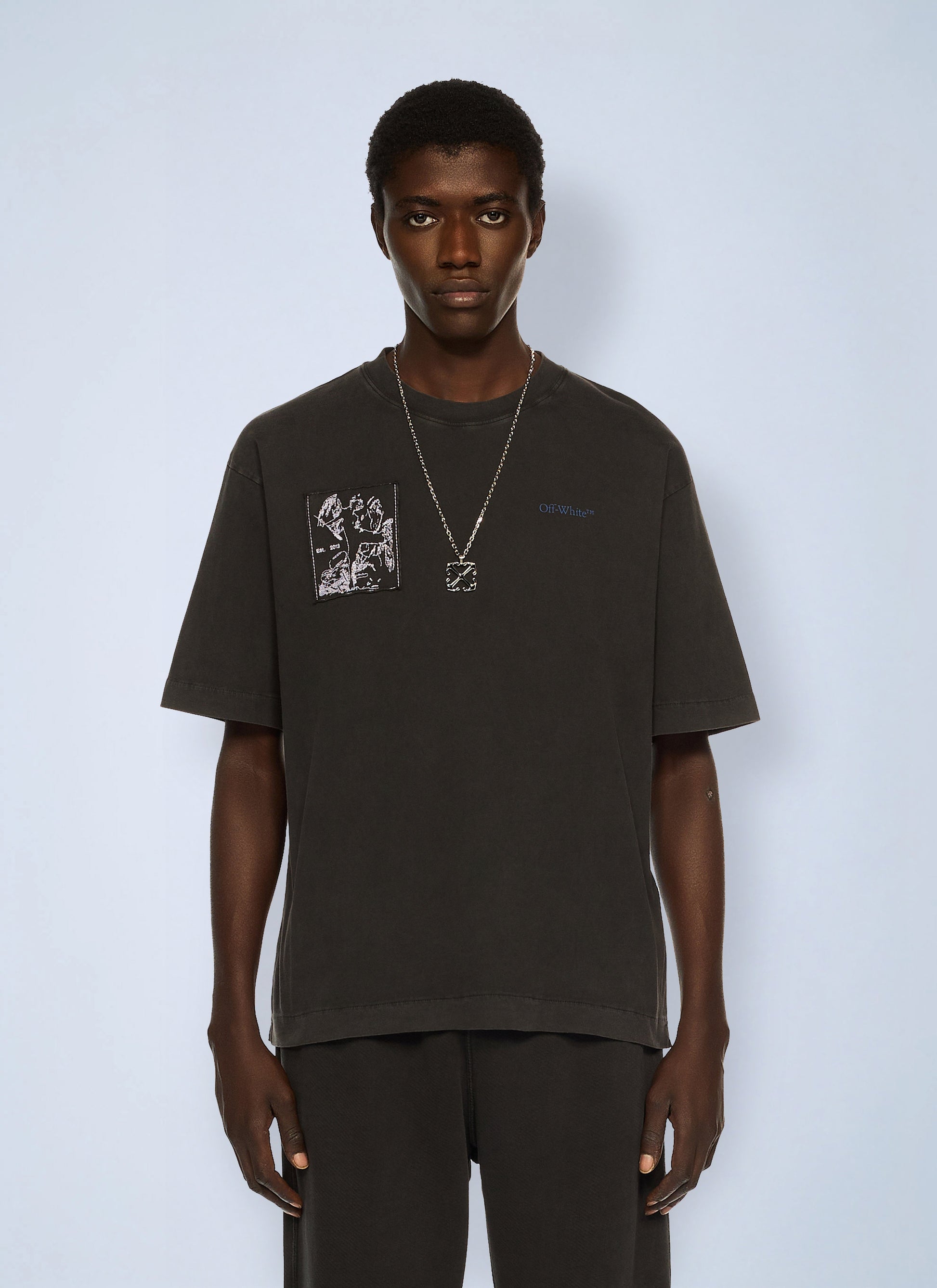 Off-White Men Faded Painting Skate Logo T-Shirt OFF-WHITE