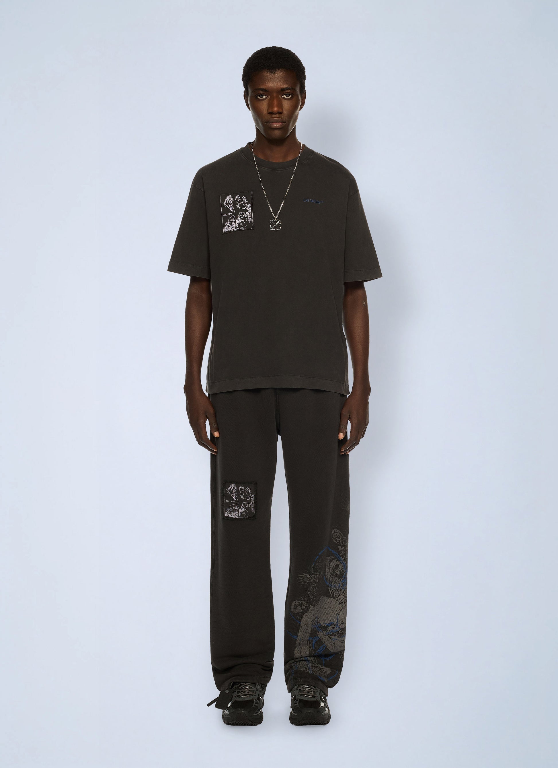 Off-White Men Faded Painting Skate Logo T-Shirt OFF-WHITE