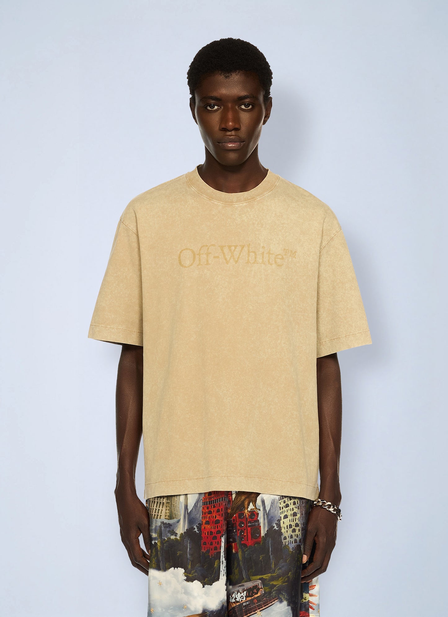 Off-White Men Laundry Skate Logo T-Shirt OFF-WHITE