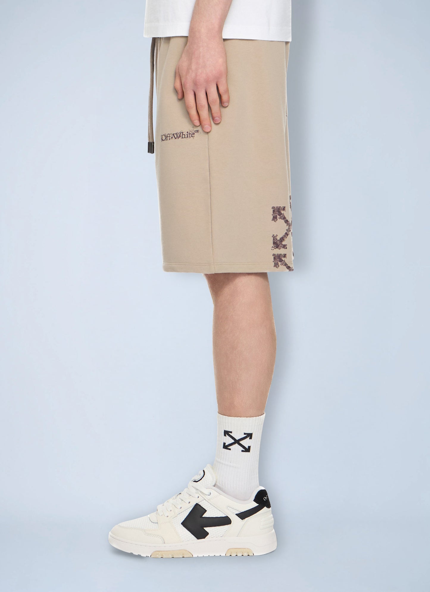 Off-White Men Heraldic Arrow Skate Sweatshort OFF-WHITE