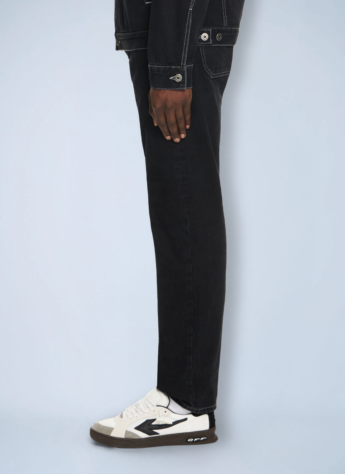 Off-White Men Half Arrow Tapered Jeans OFF-WHITE