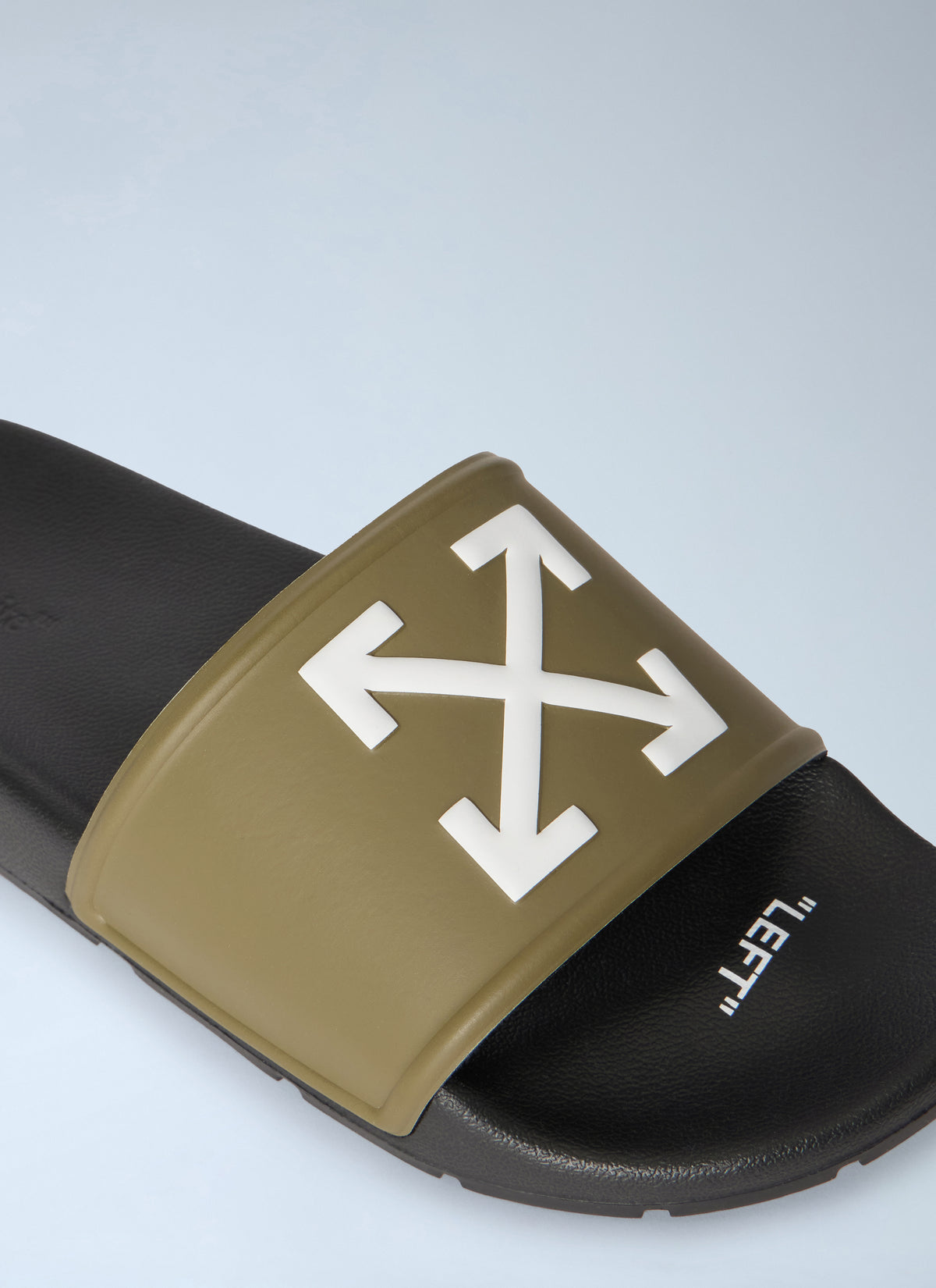 Off-White Men Arrow Slider OFF-WHITE