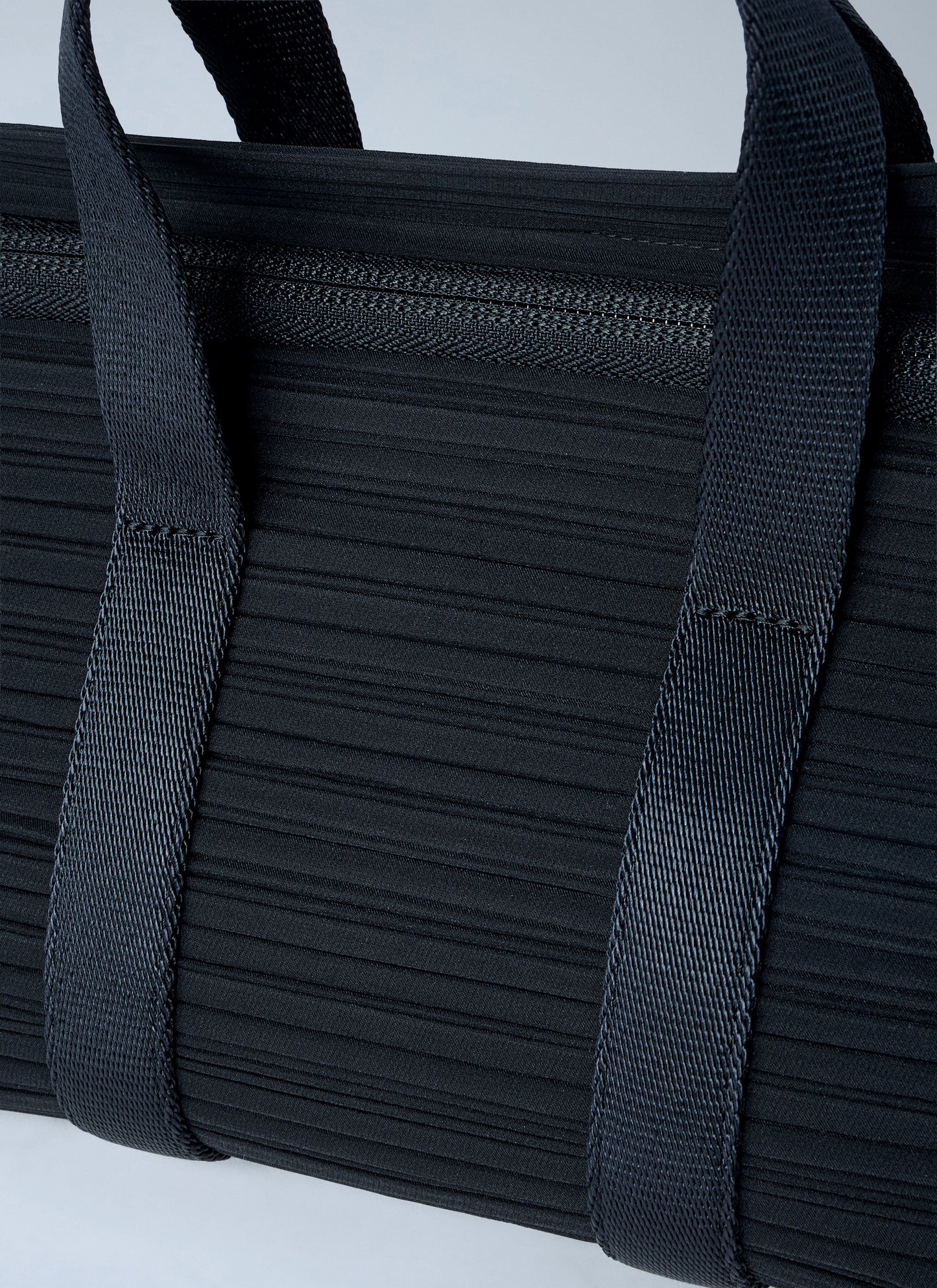 Pleats Please Issey Miyake Women Pleated Crossbody Bag PLEATS PLEASE ISSEY MIYAKE