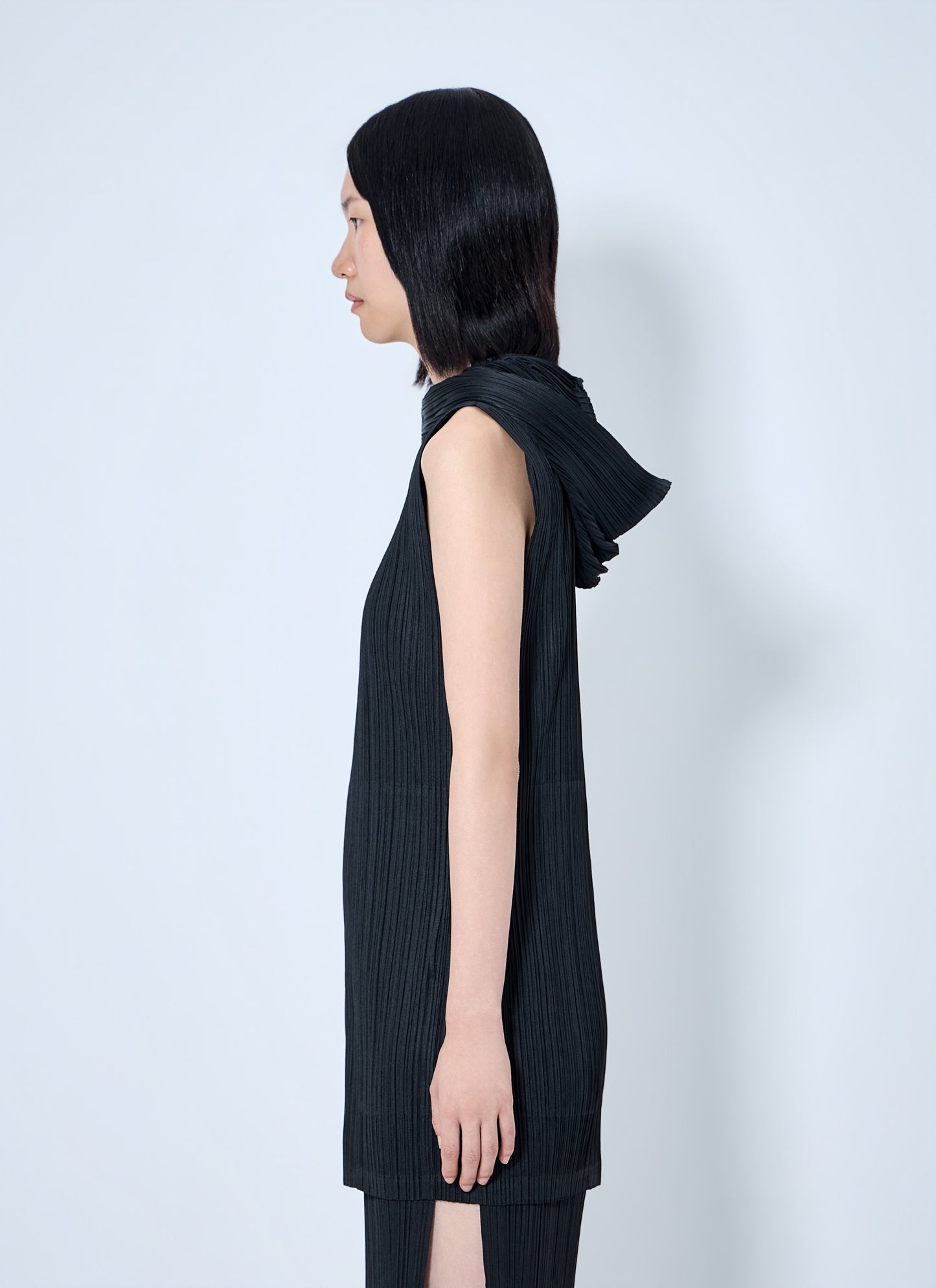 Pleats Please Issey Miyake Women Pleated Zip-Front Sleeveless Tio PLEATS PLEASE ISSEY MIYAKE