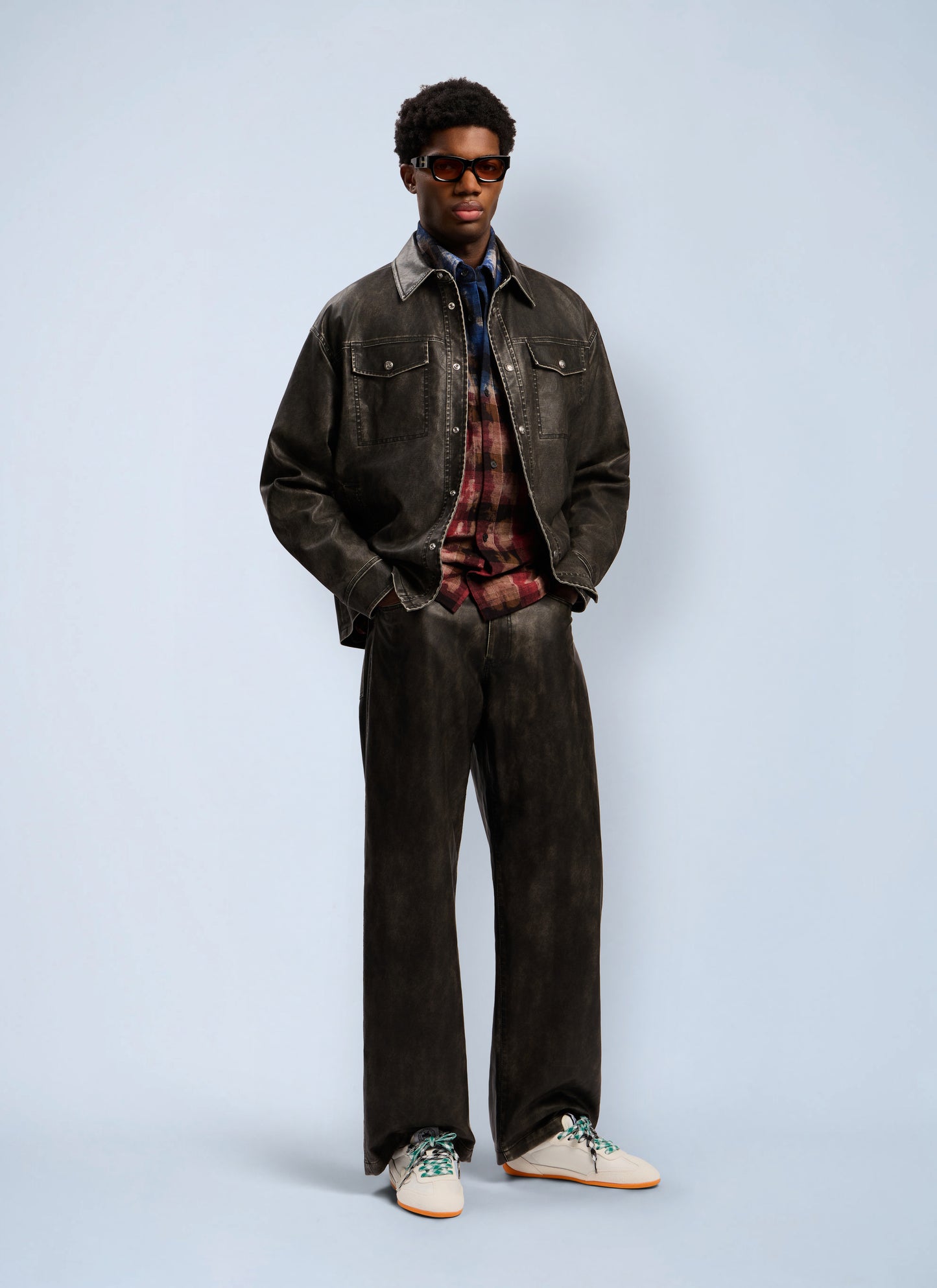 Palm Angels Men Curved Logo Coated Pants PALM ANGELS