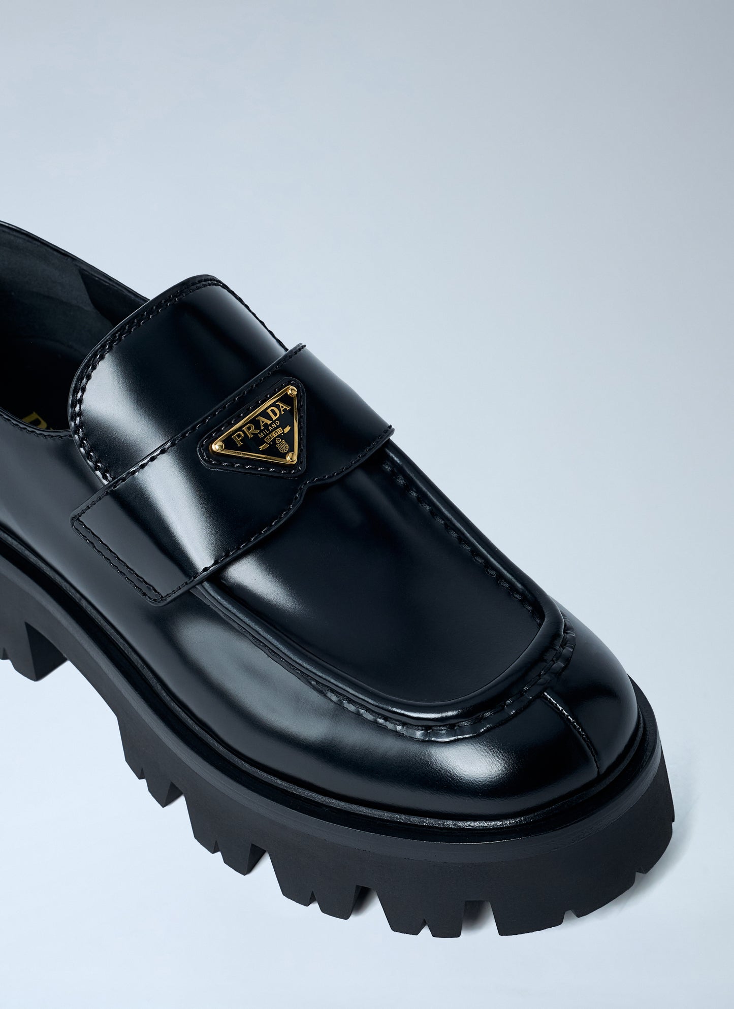 Prada Women Mocassini Spazzolato Nero PRADA