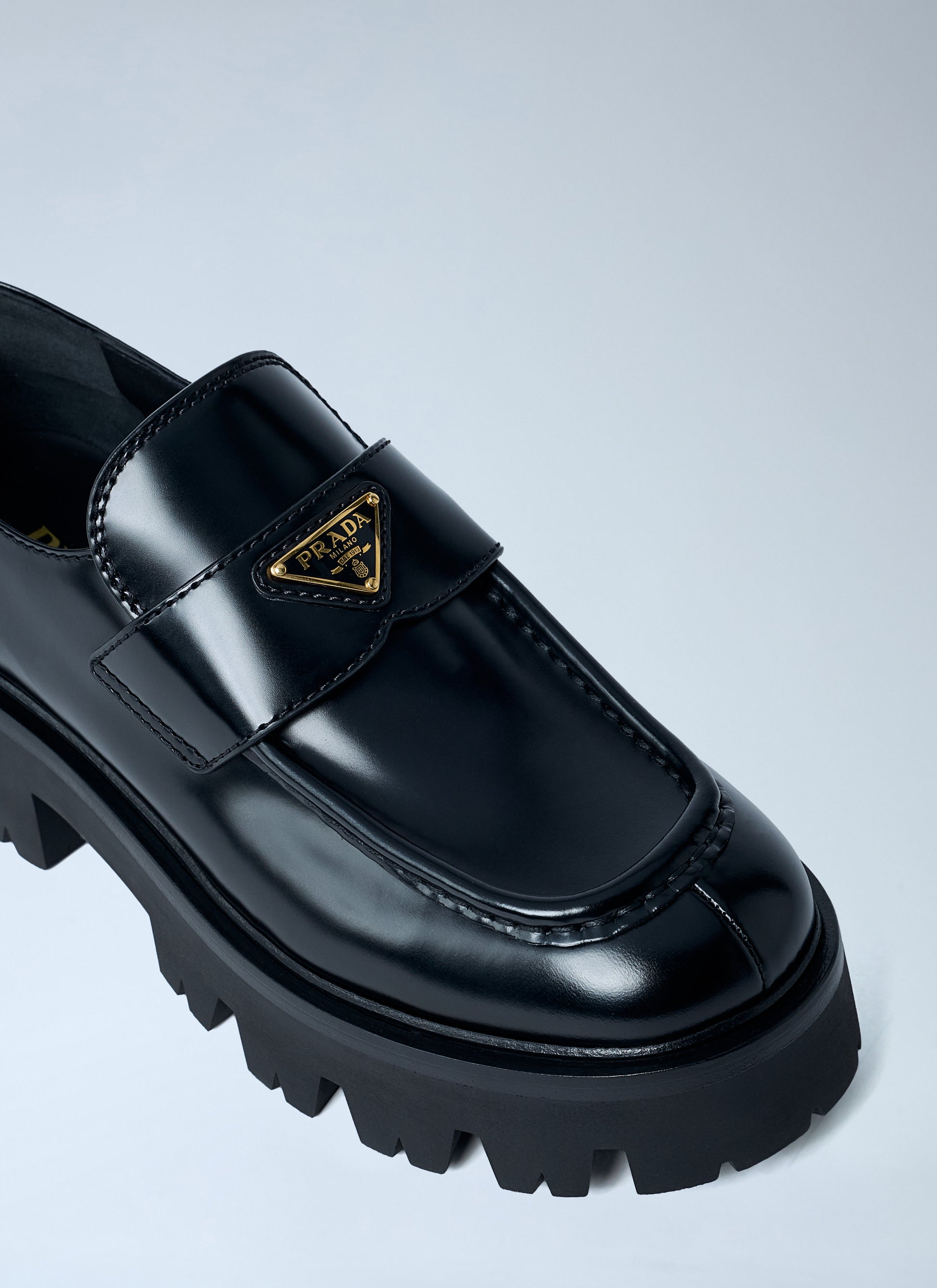 Prada Women Mocassini Spazzolato Nero PRADA