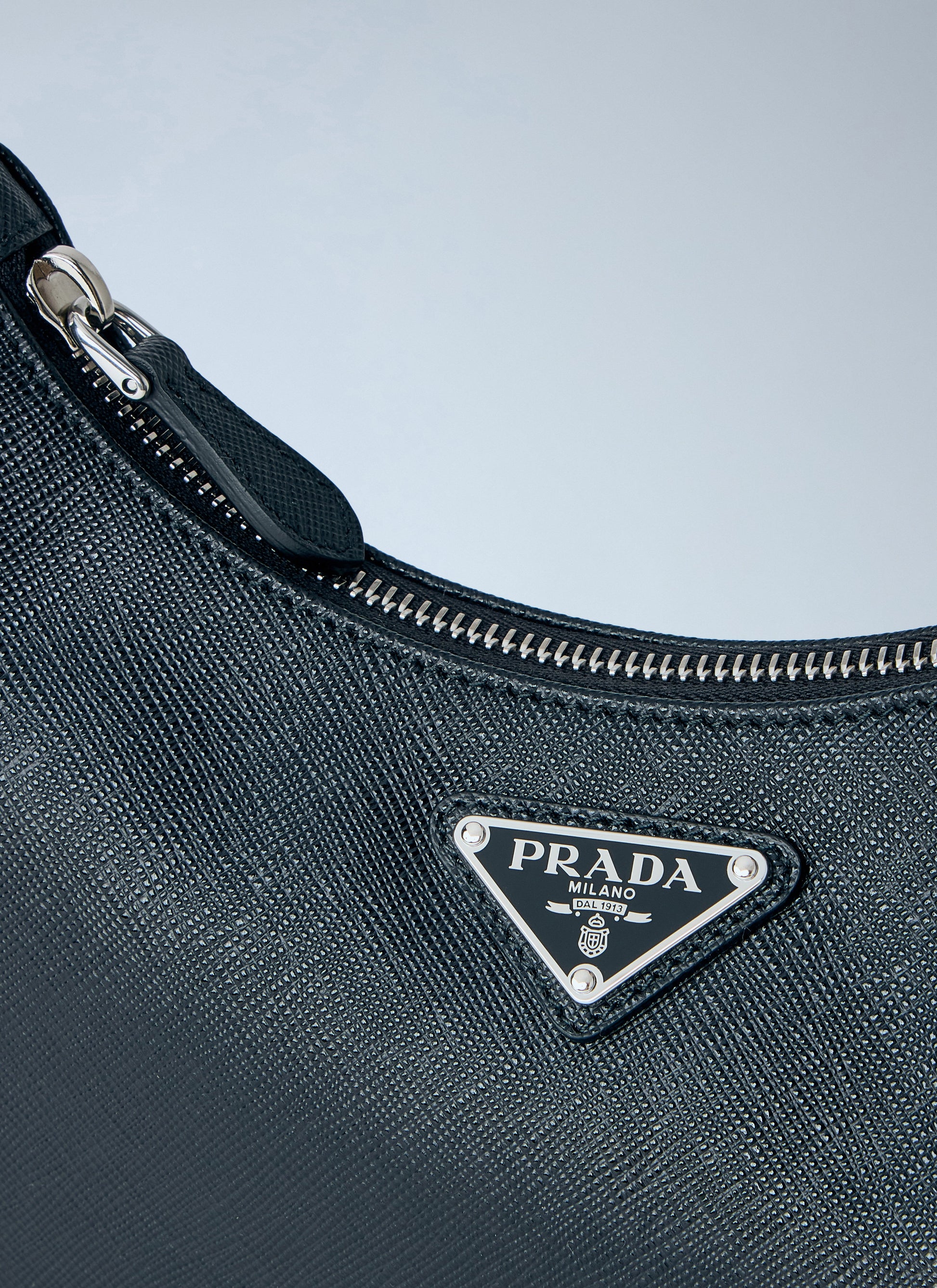 Prada Women Re-Edition 2005 Saffiano Shoulder Bag PRADA