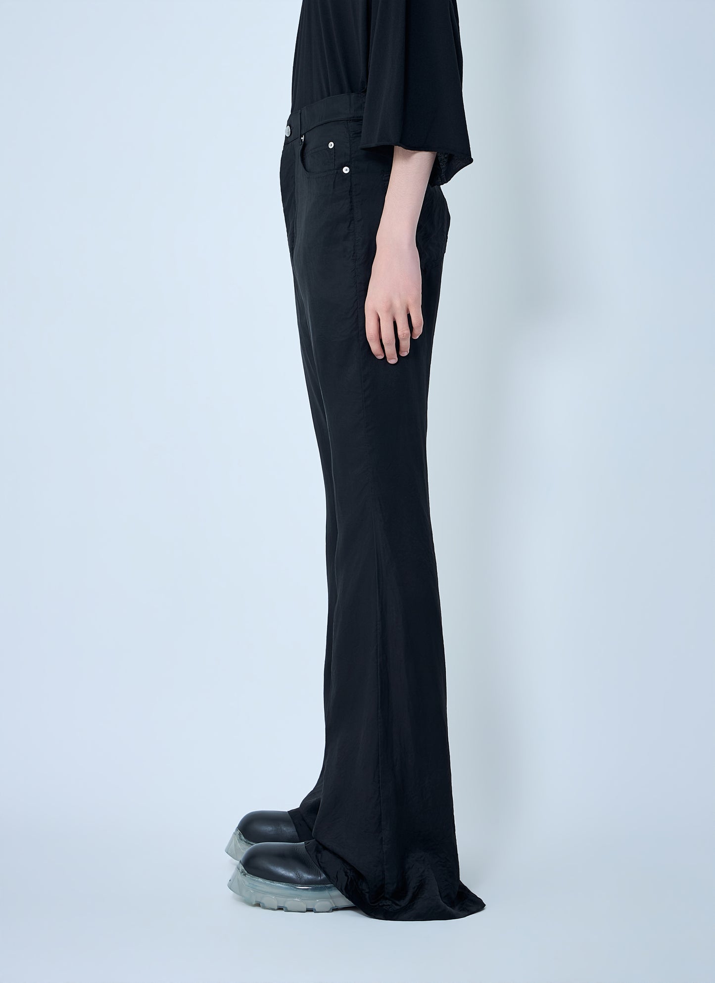 Rick Owens Men Flared Trousers In Smooth Weave RICK OWENS