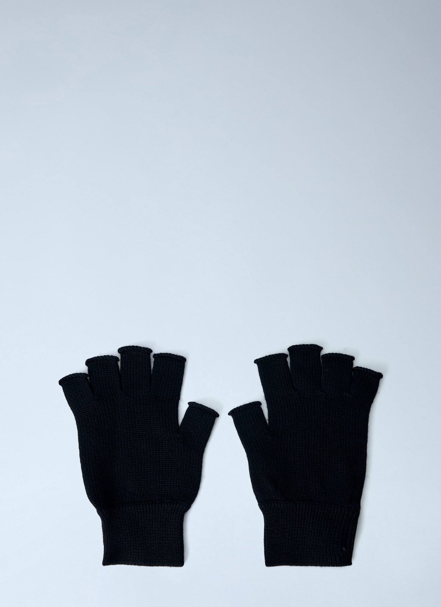 Rick Owens Men Ribbed Trim Fingerless Gloves RICK OWENS