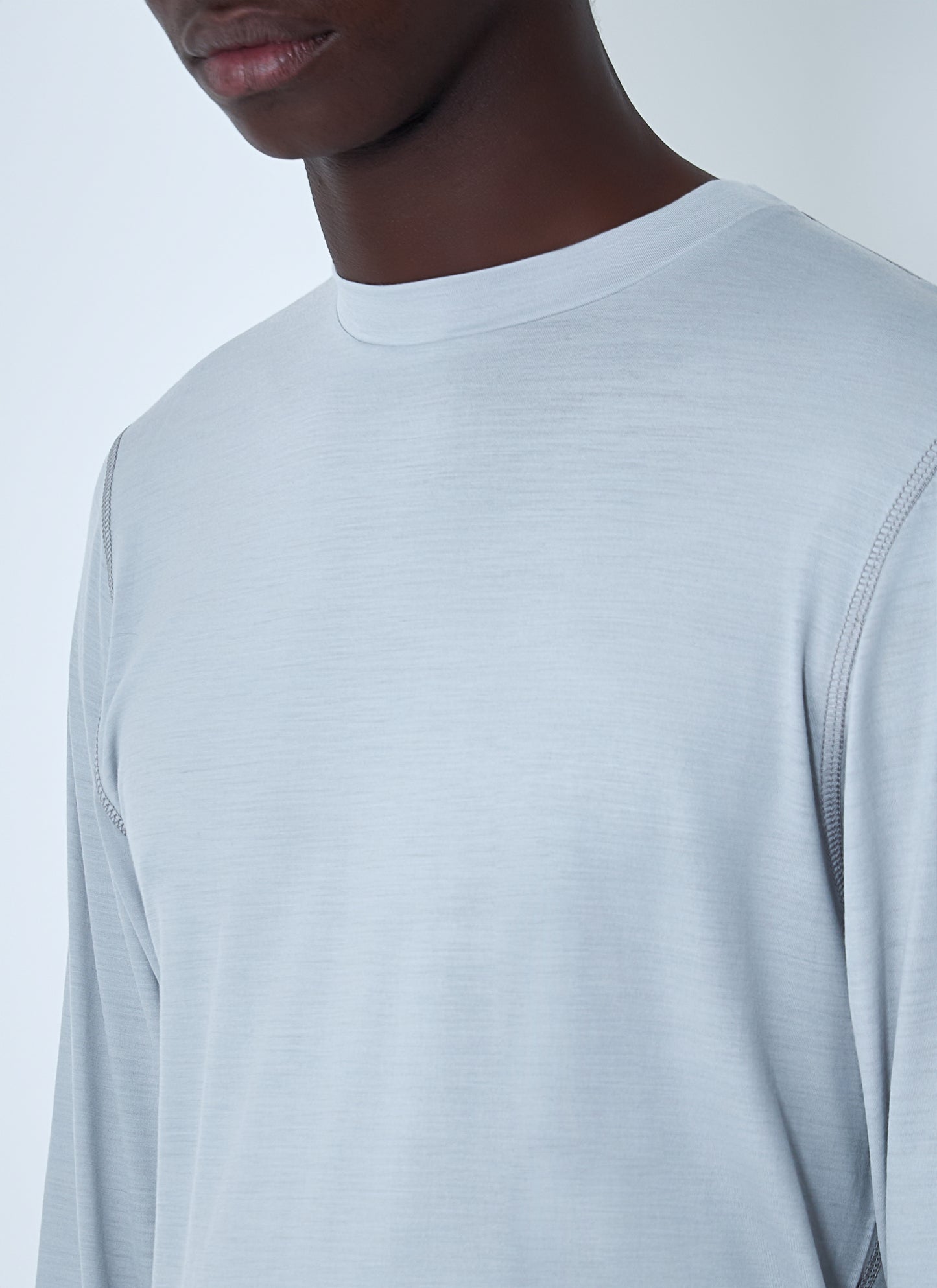 Rier Men Long Sleeve Crewneck Top RIER