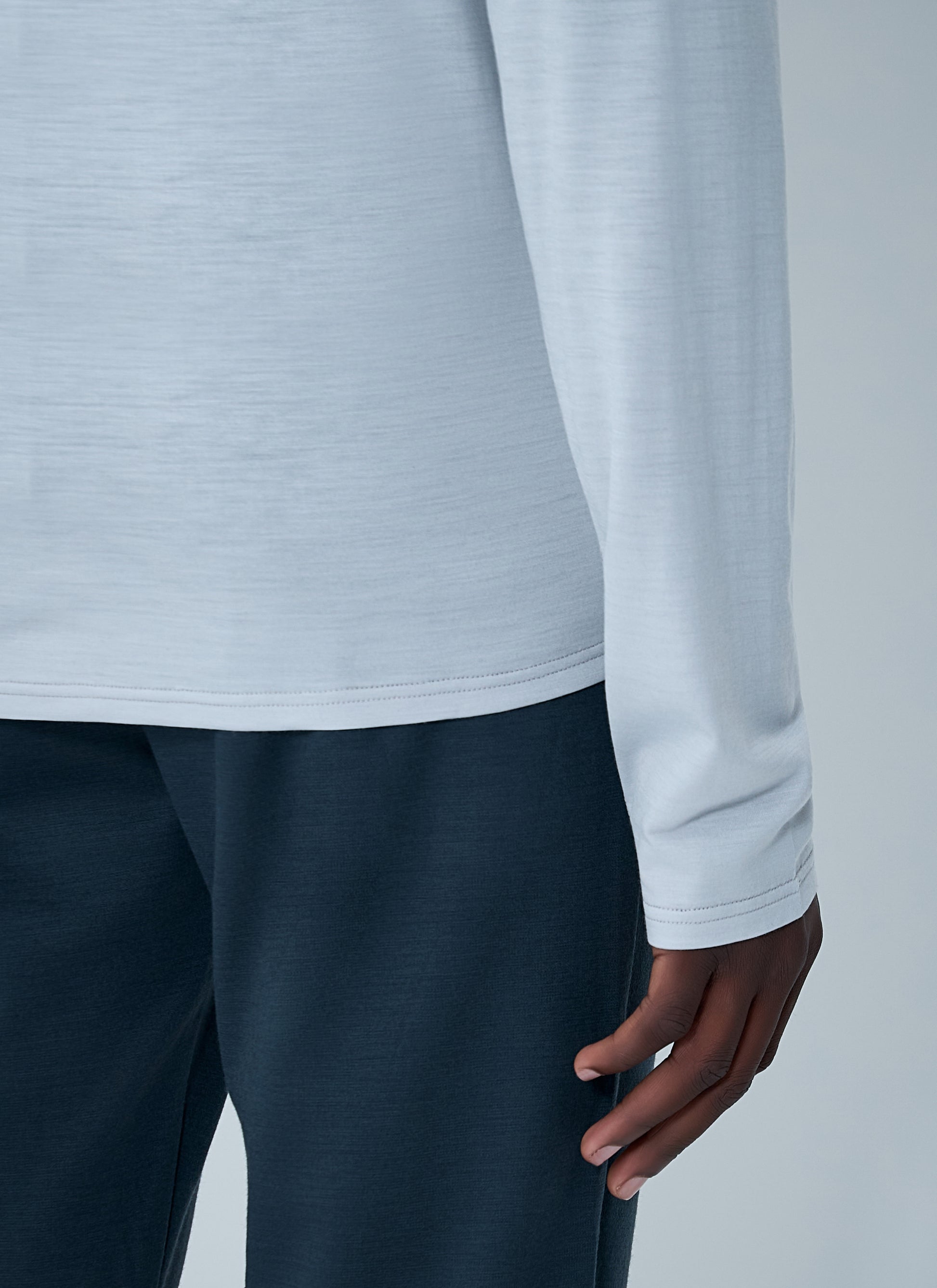 Rier Men Long Sleeve Crewneck Top RIER
