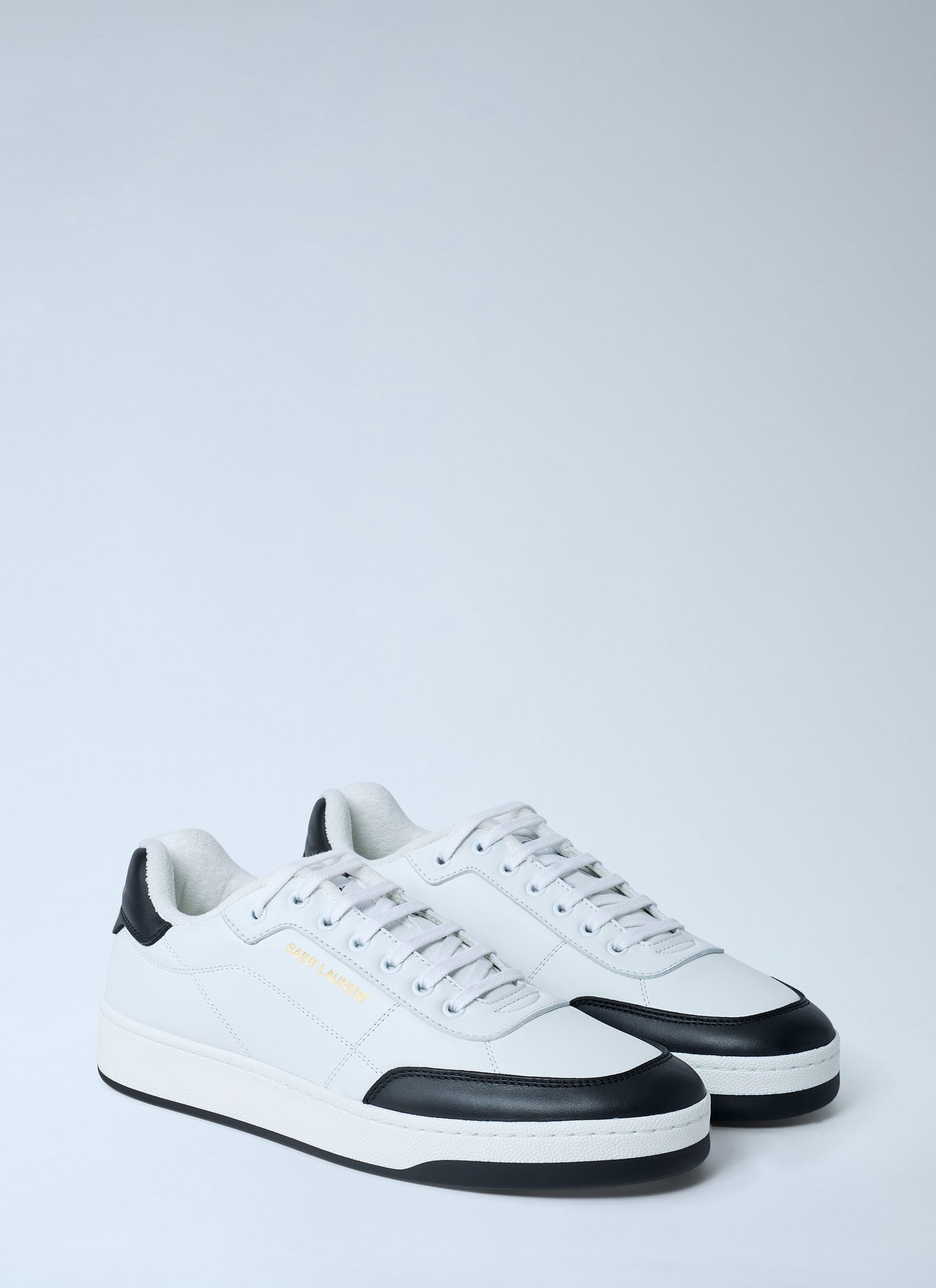 Saint Laurent Men Sl 61 Low Top Sneakers SAINT LAURENT
