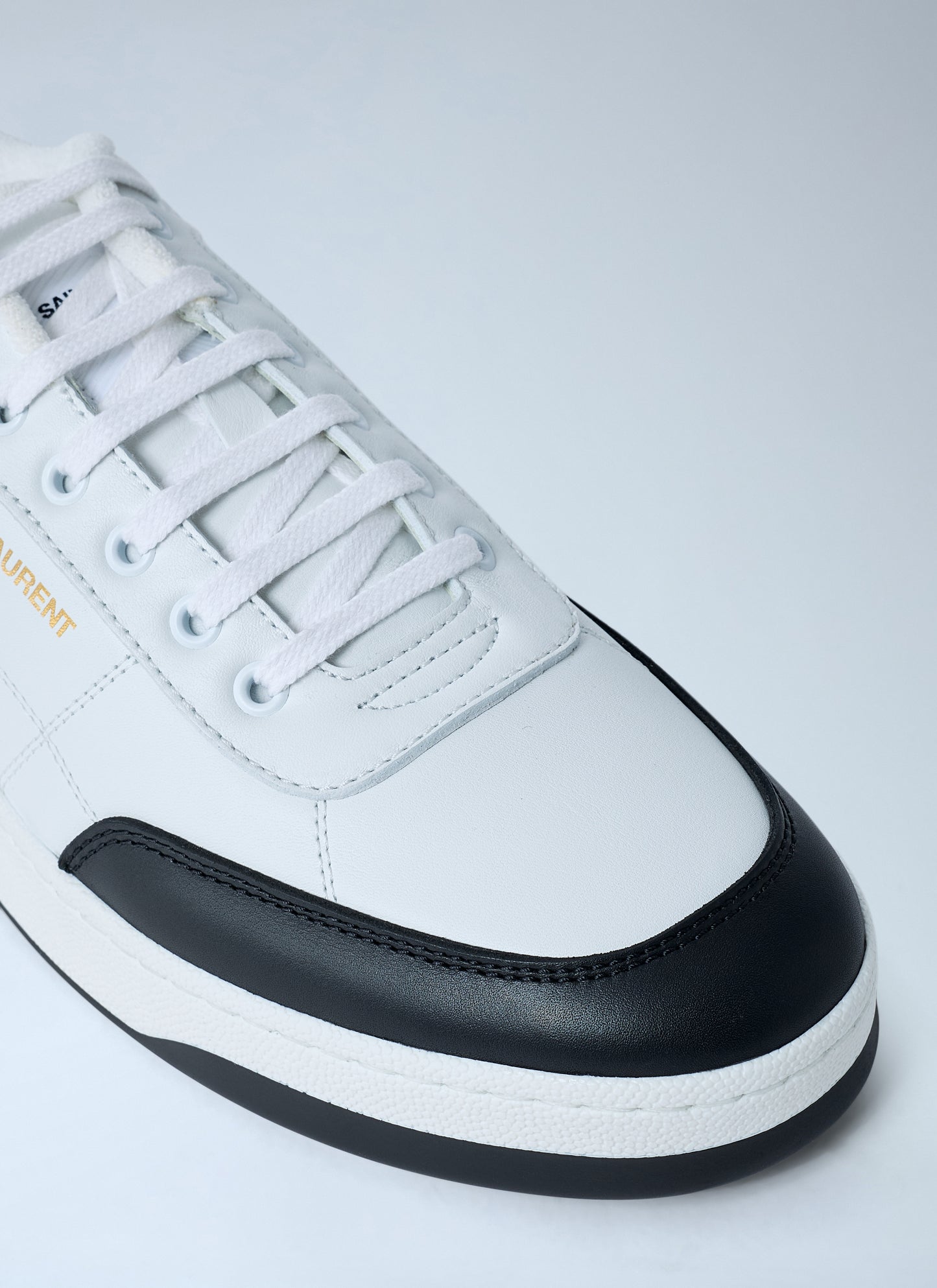 Saint Laurent Men Sl 61 Low Top Sneakers SAINT LAURENT