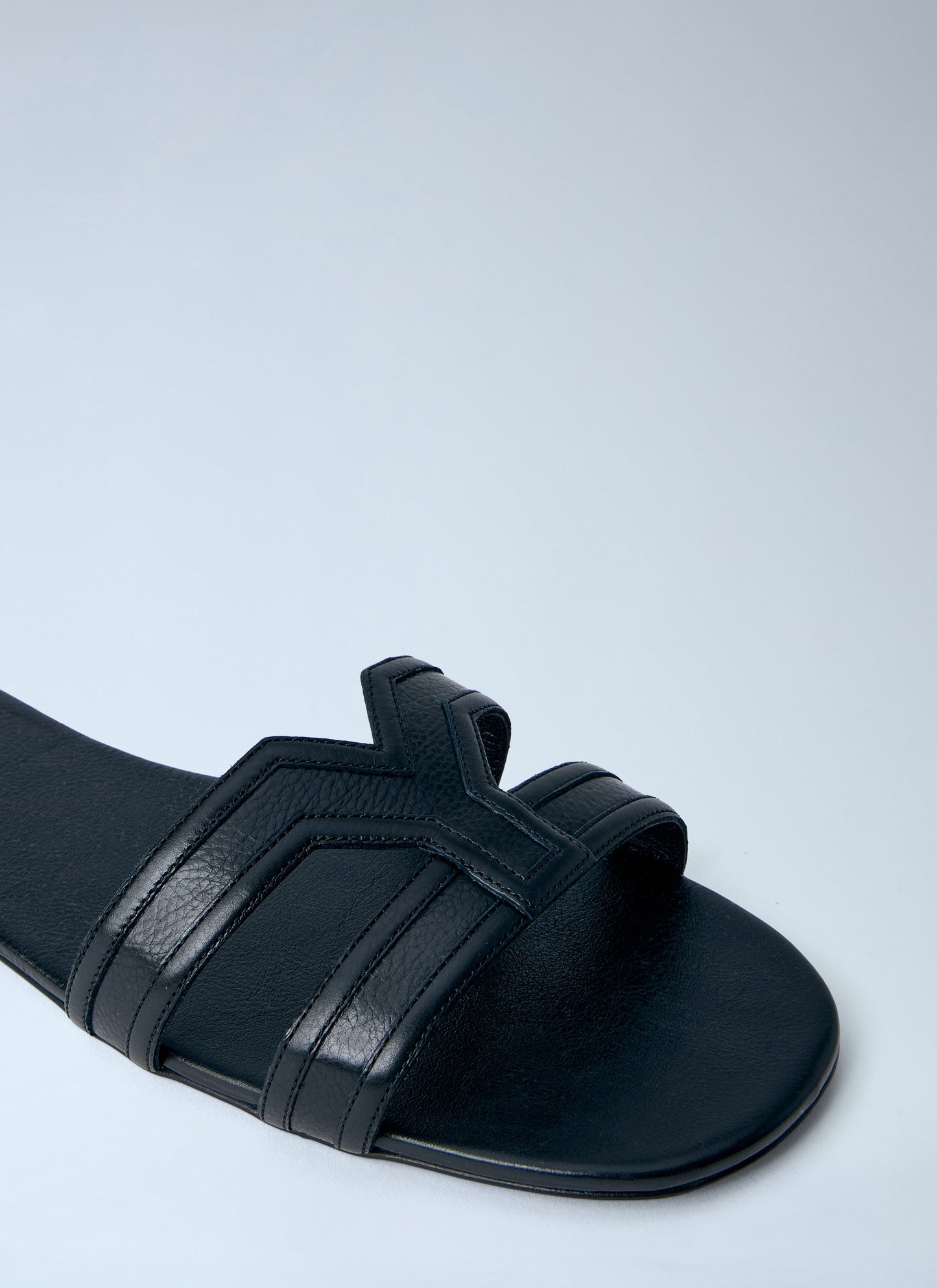 Saint Laurent Women Mabrouka Leather Sandals SAINT LAURENT