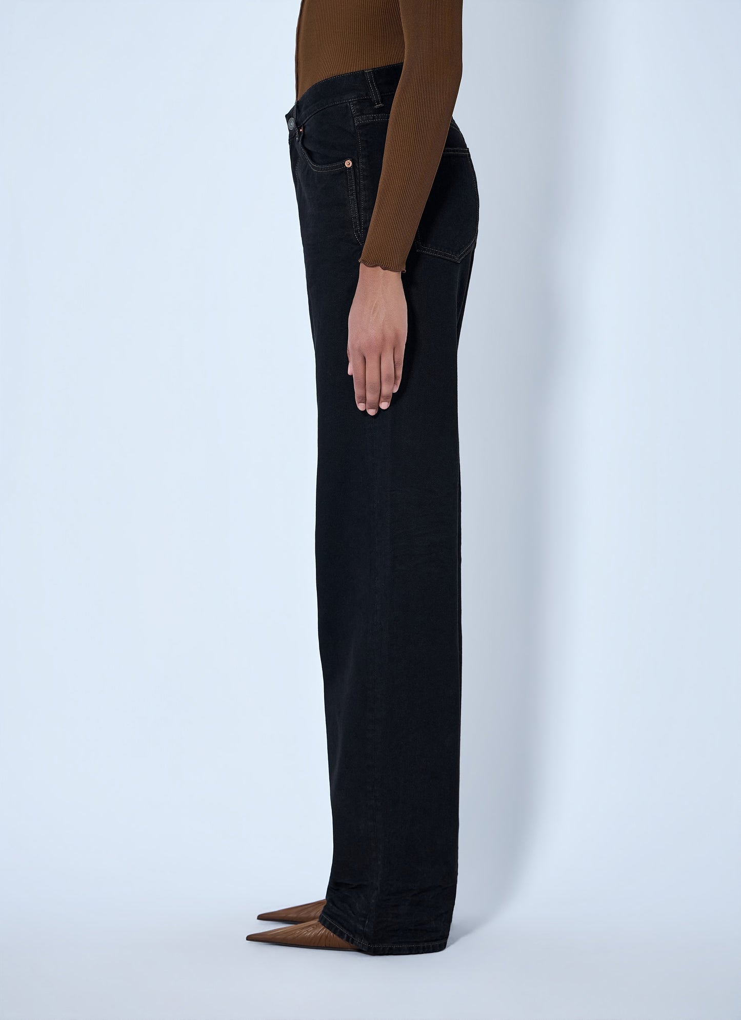 Saint Laurent Women V-Waist Long Baggy Jeans SAINT LAURENT