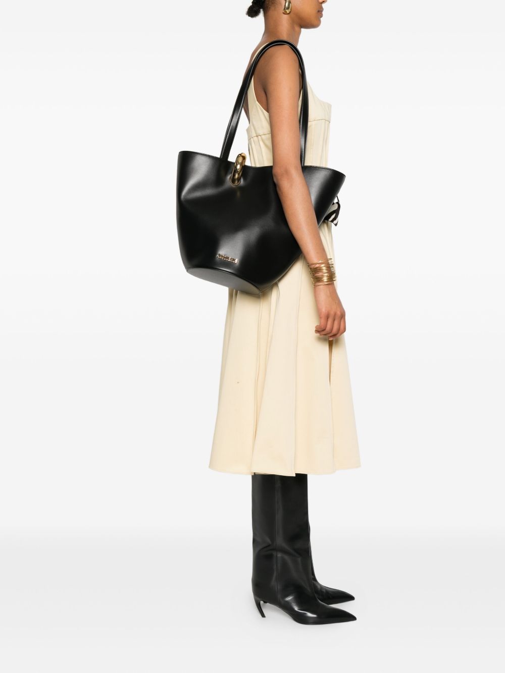 Jacquemus Women Le Bambola Moyen Leather Bucket Bag JACQUEMUS