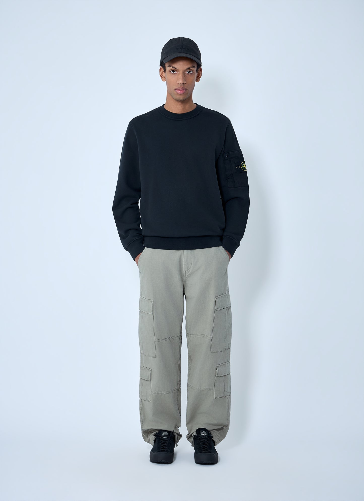Stone Island Men Logo Motif Sweatshirt STONE ISLAND