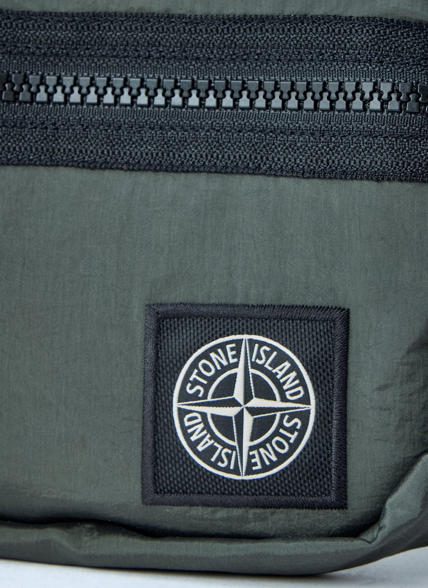 Stone Island Men Compact Nylon Pouch