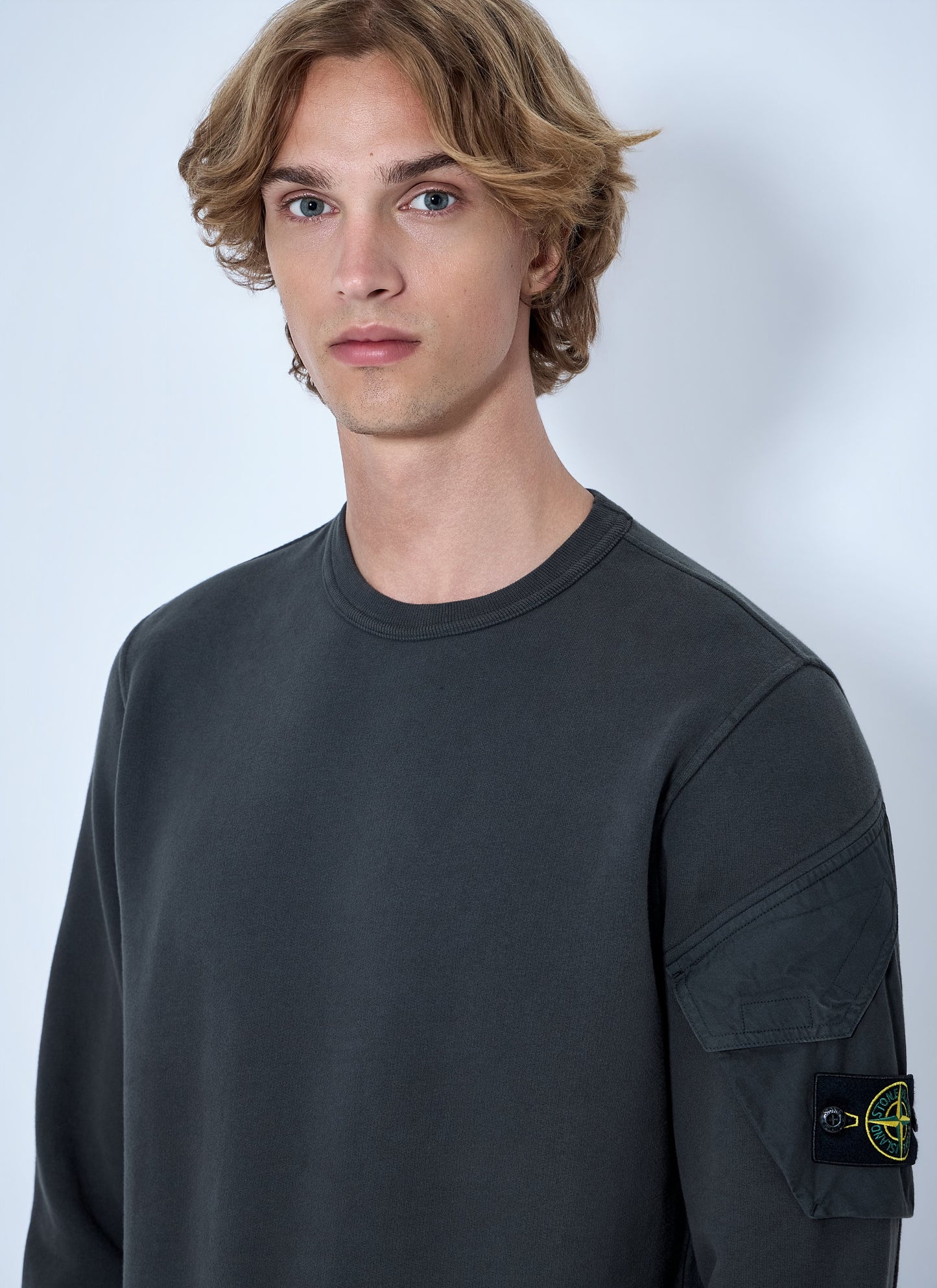 Stone Island Men Crewneck Sweatshirt With Sleeve Pocket STONE ISLAND