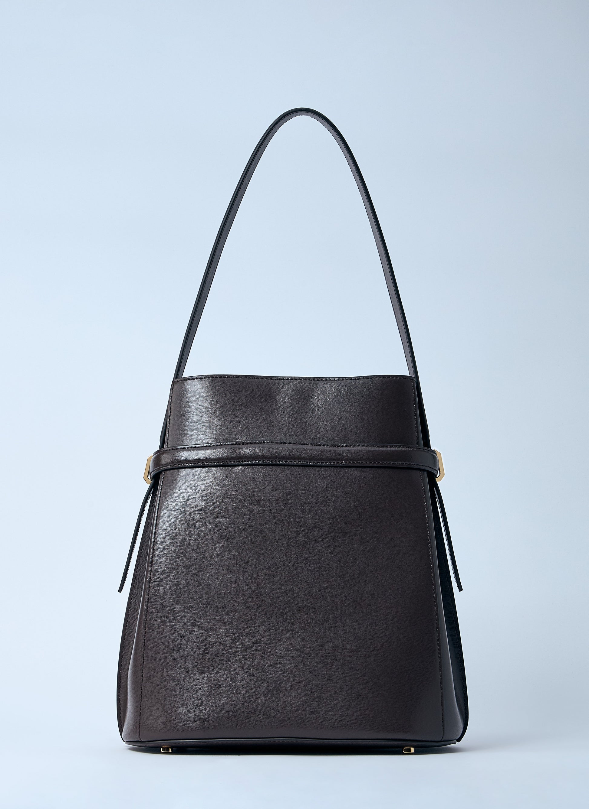 Toteme Women Belted Leather Bucket Bag TOTEME