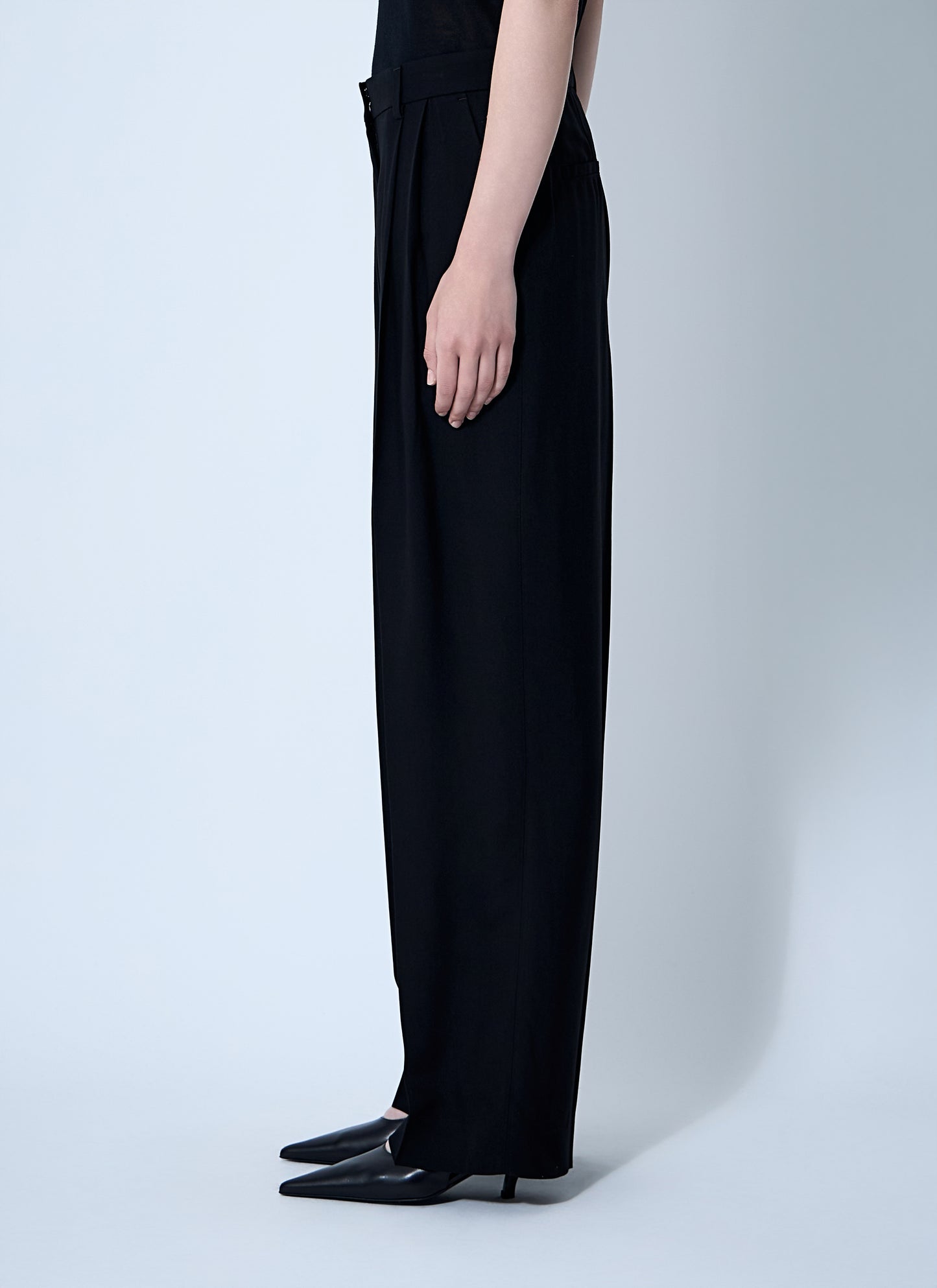 Toteme Women Double-Pleat Fluid Pants TOTEME