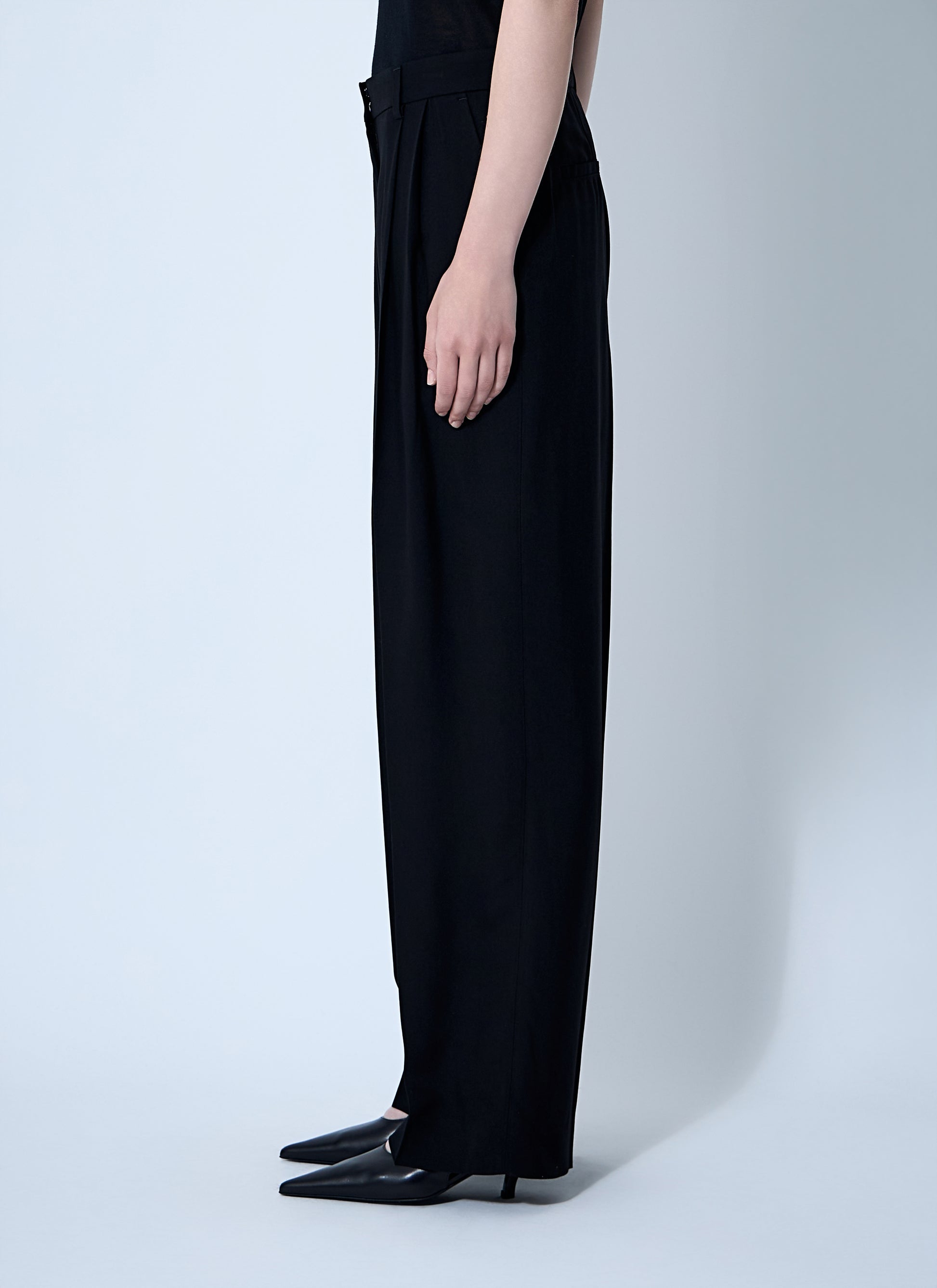Toteme Women Double-Pleat Fluid Pants TOTEME