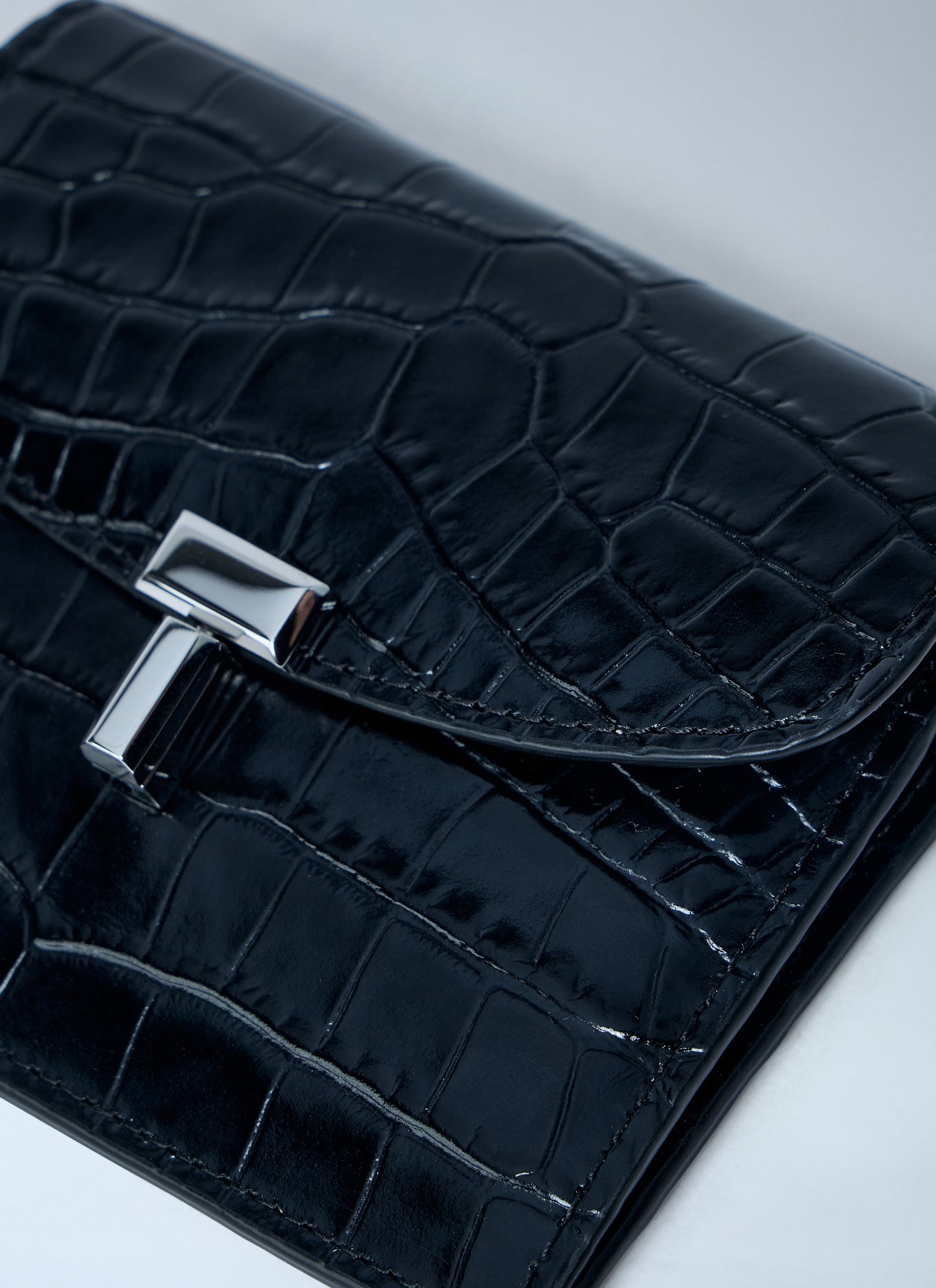 Toteme Women T-Lock Cardholder TOTEME