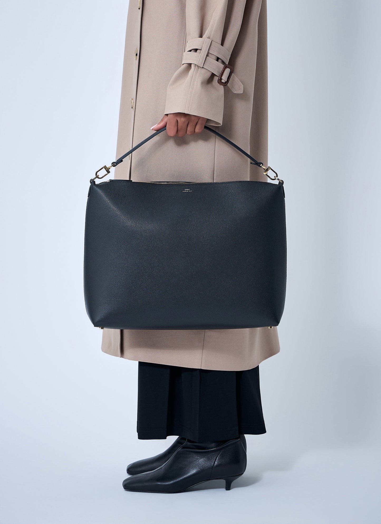 Toteme Women Medium Bevel Grained Leather Shoulder Bag TOTEME