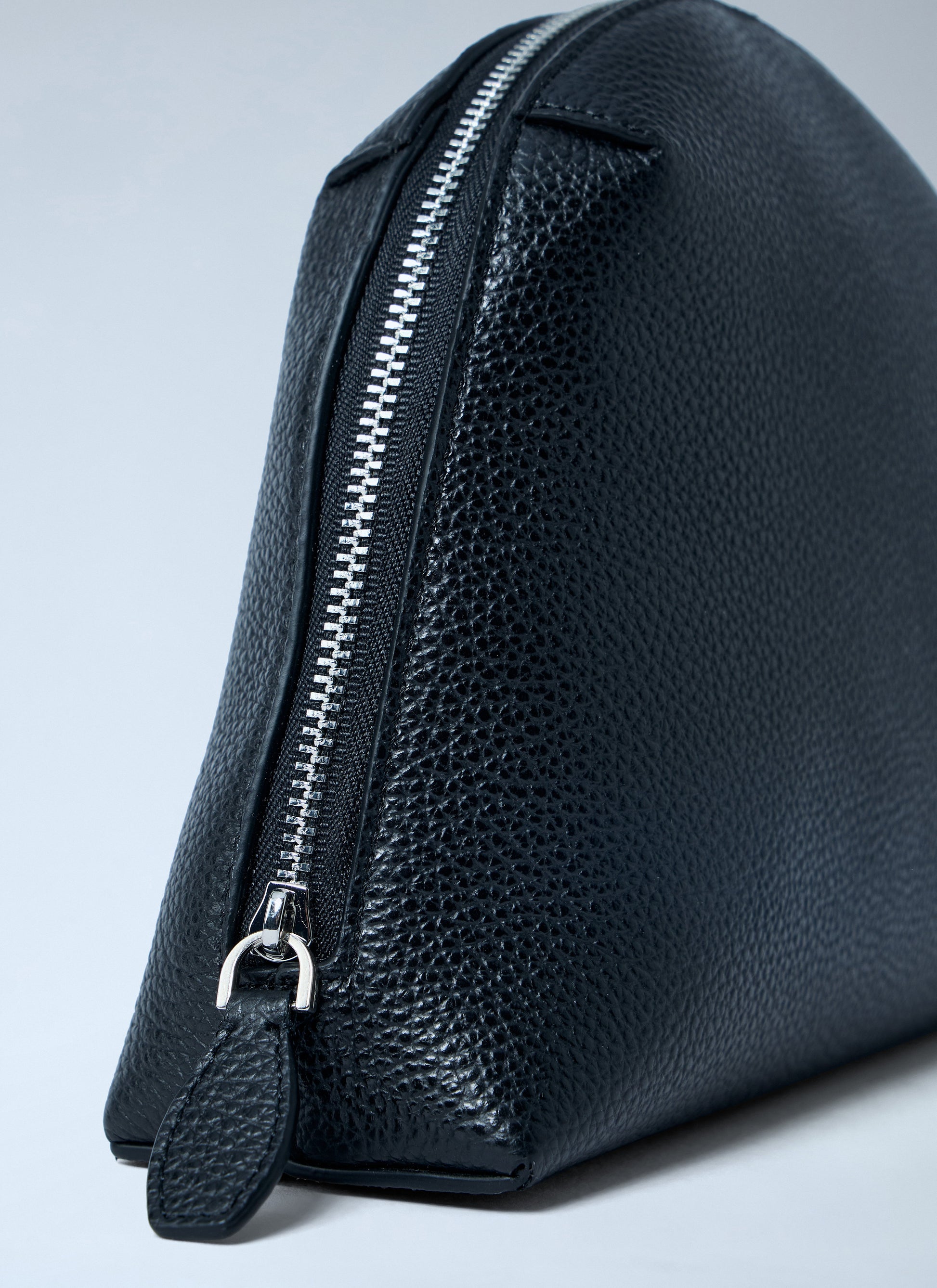 Toteme Women Leather Day Pouch TOTEME