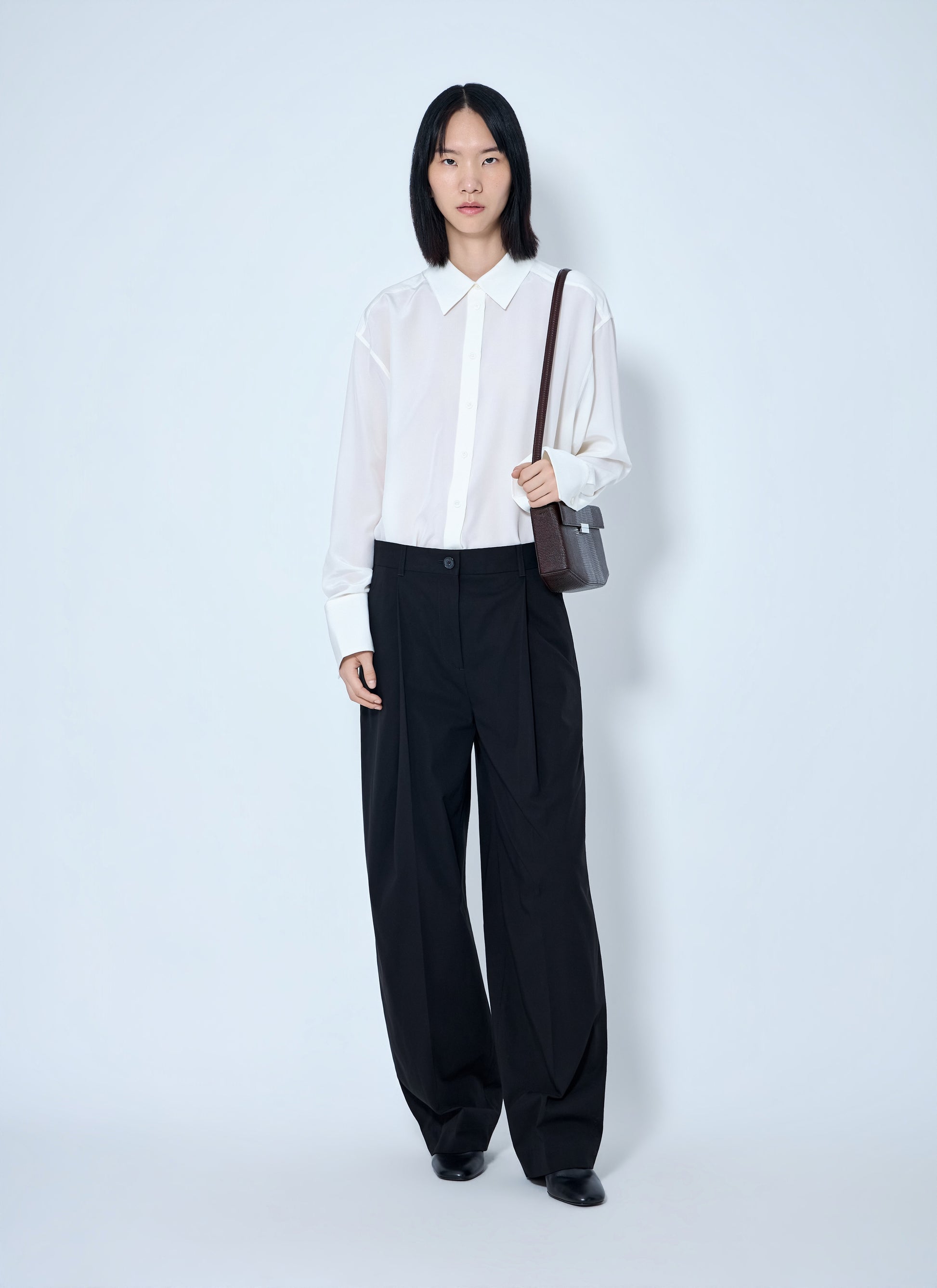 Toteme Women Single Pleat Cotton Trousers TOTEME
