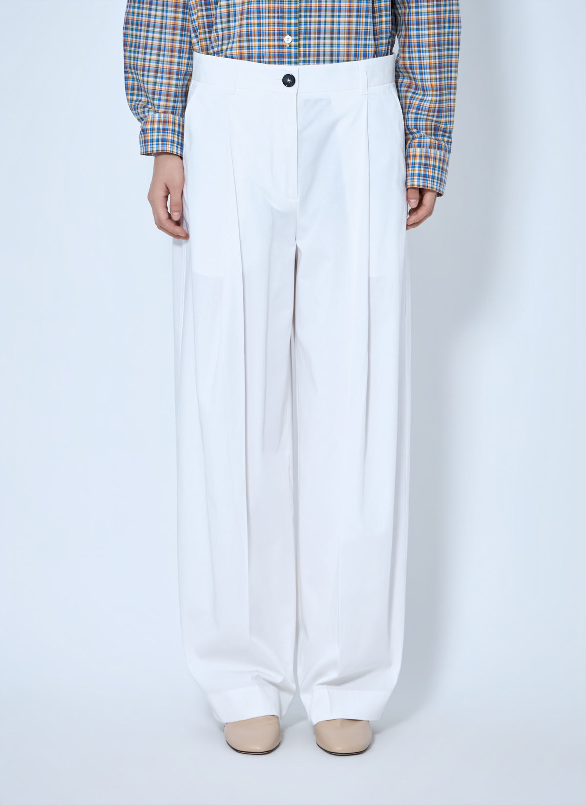 Toteme Women Single Pleat Cotton Trousers TOTEME