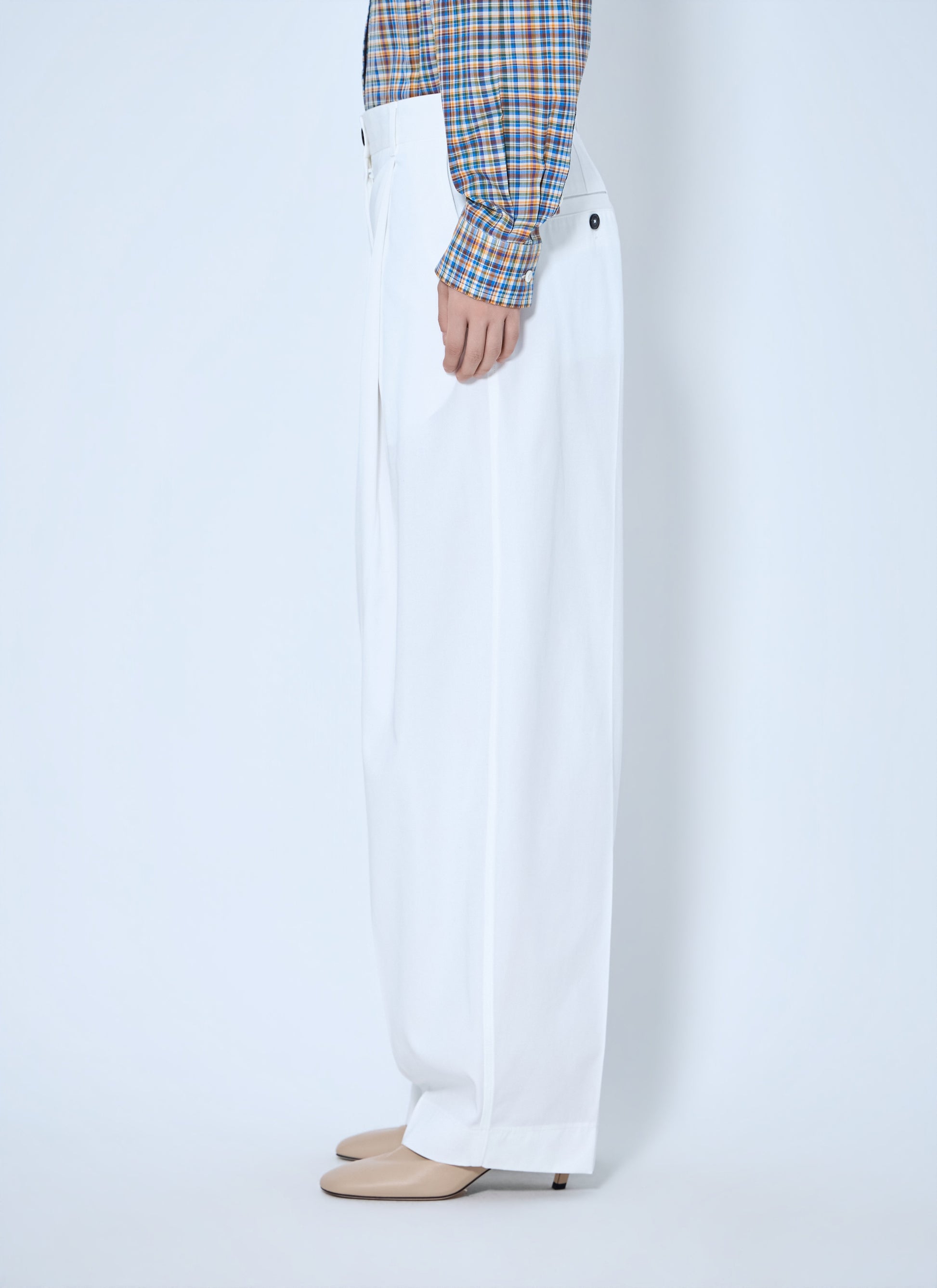 Toteme Women Single Pleat Cotton Trousers TOTEME