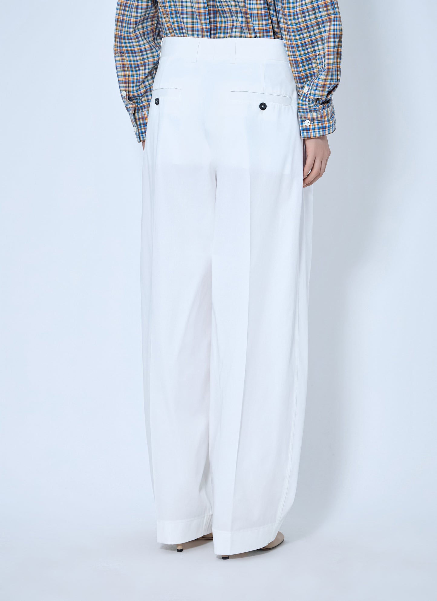 Toteme Women Single Pleat Cotton Trousers TOTEME