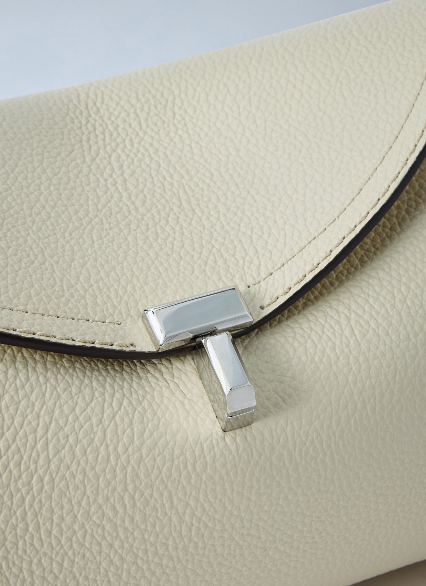 Toteme Women T-Lock Grained-Leather Shoulder Bag