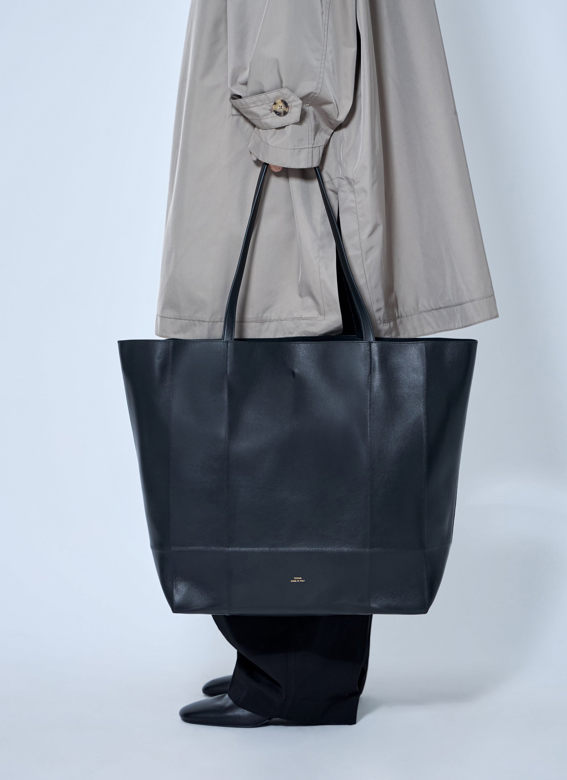 Toteme Women Roam Leather Tote Bag TOTEME