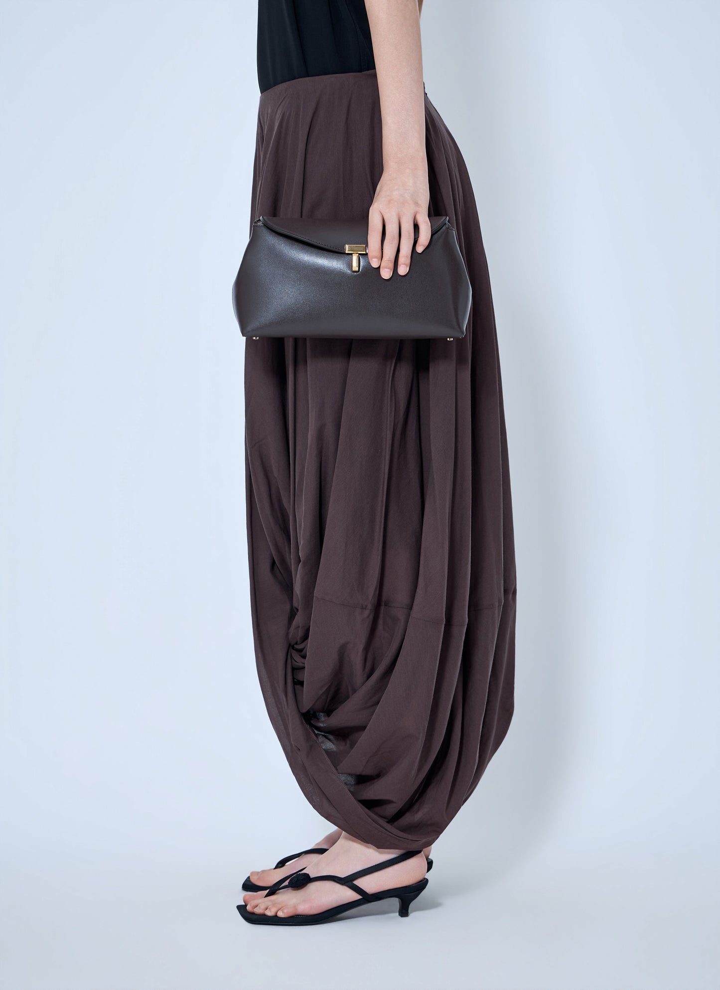 Toteme Women T-Lock Leather Clutch TOTEME