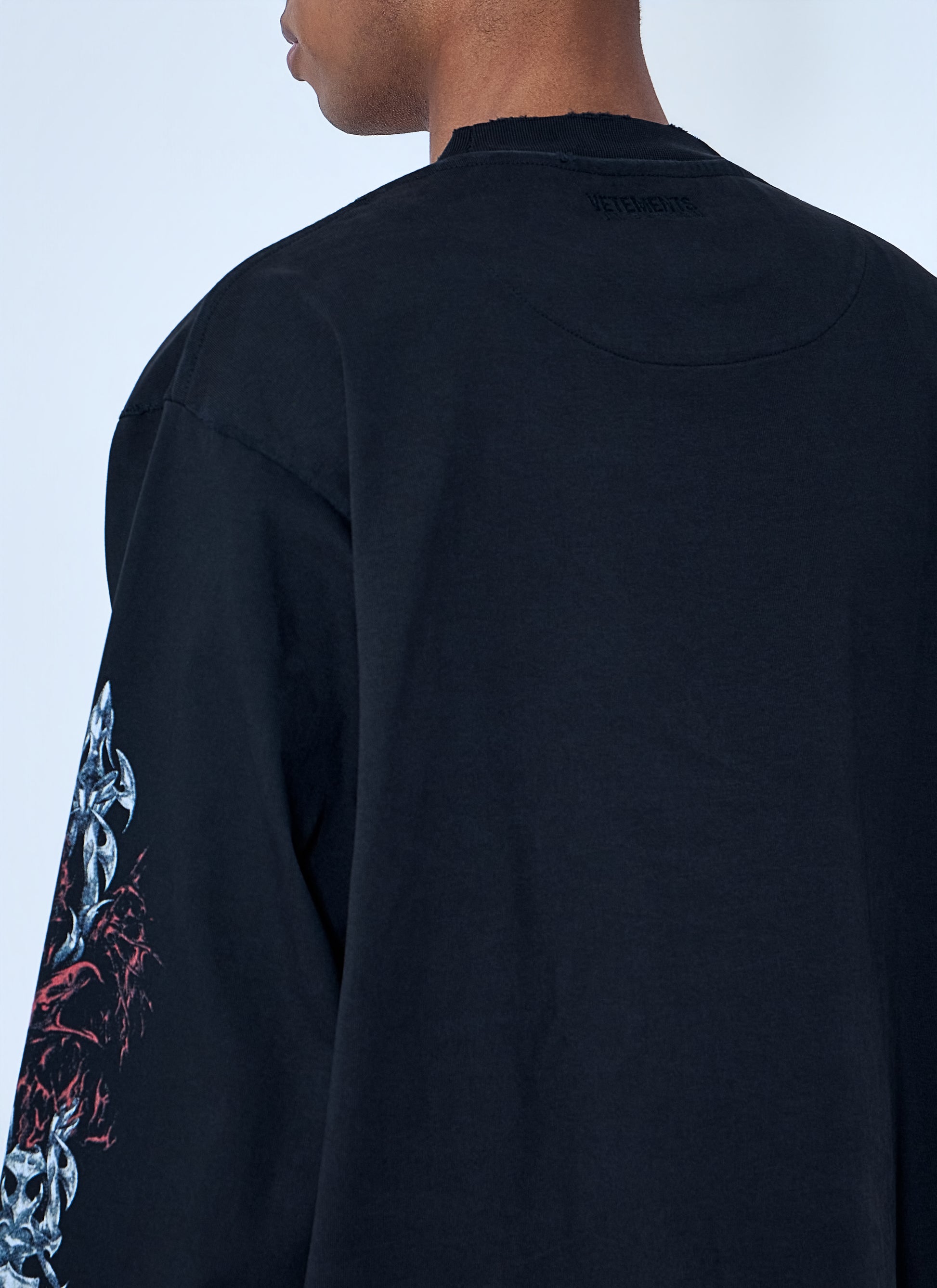 Vetements Men Graphic Long Sleeve T-Shirt VETEMENTS