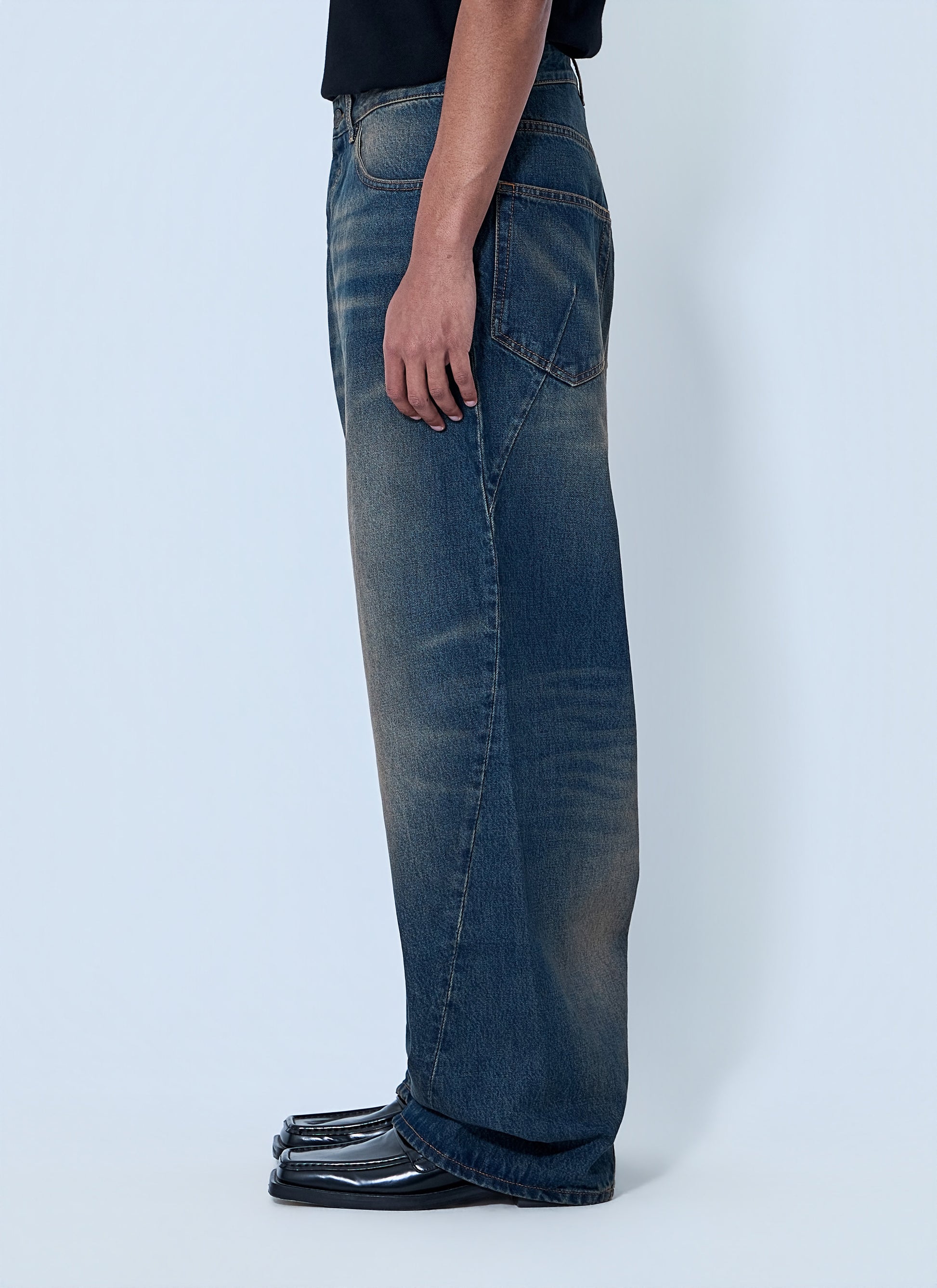 Vetements Men Wide-Leg Denim Trousers VETEMENTS