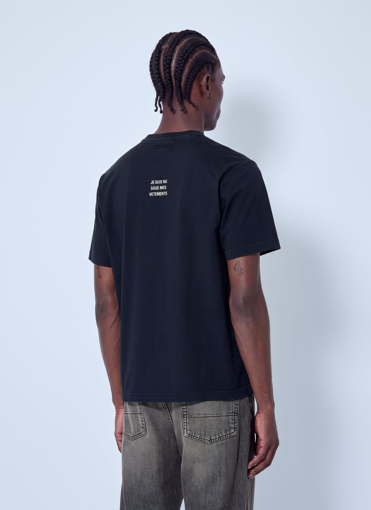 Vetements Men I Am Naked Under My Clothes Regular Fit T-Shirt VETEMENTS