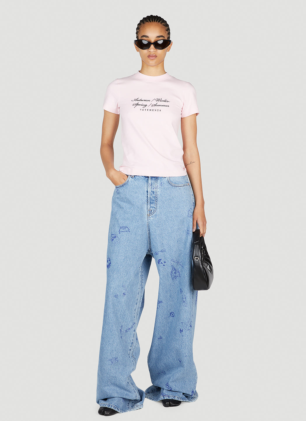 Vetements Women Four Seasons T-Shirt VETEMENTS