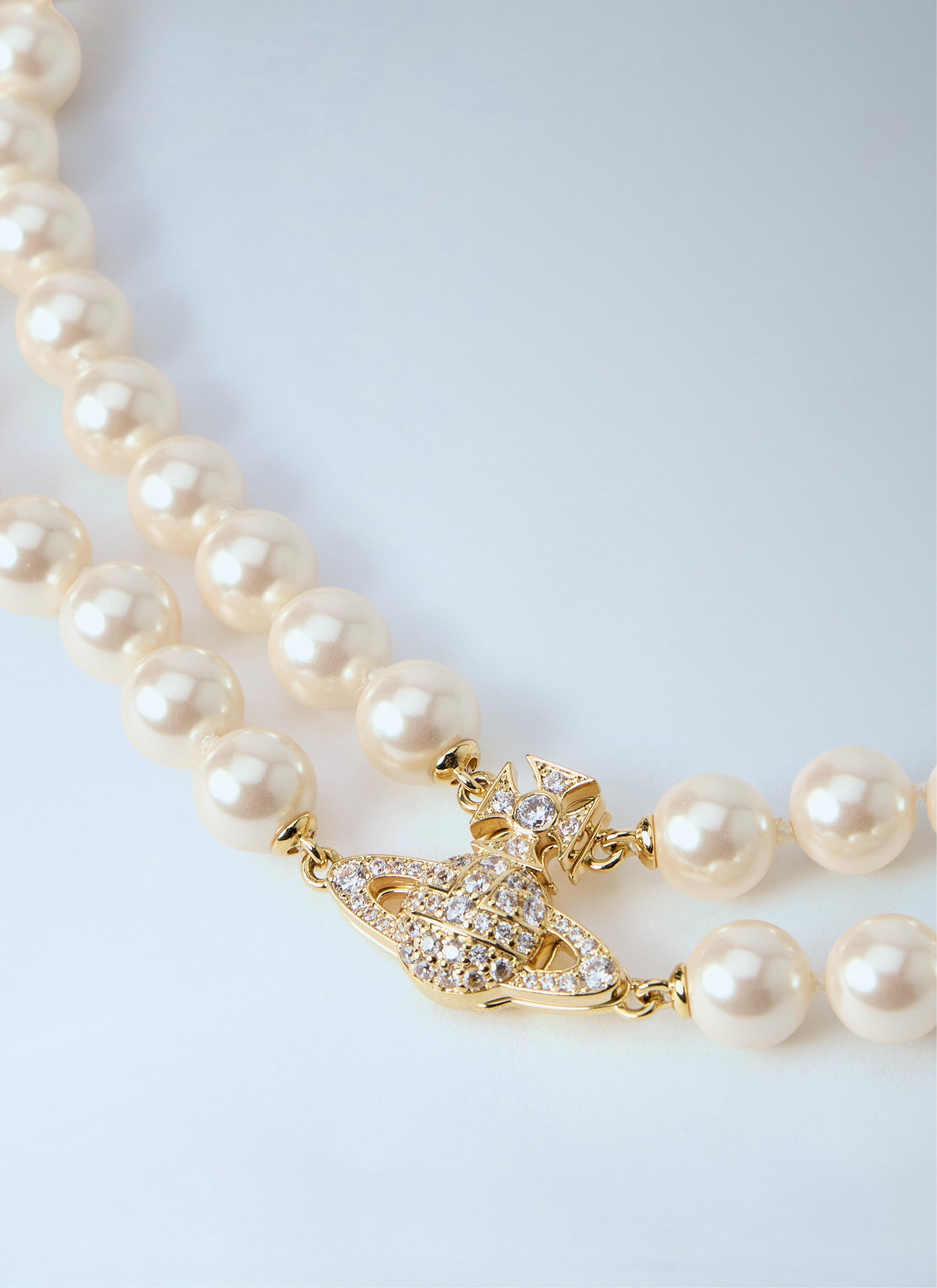 Vivienne Westwood Women Graziella Pearl Choker Necklace