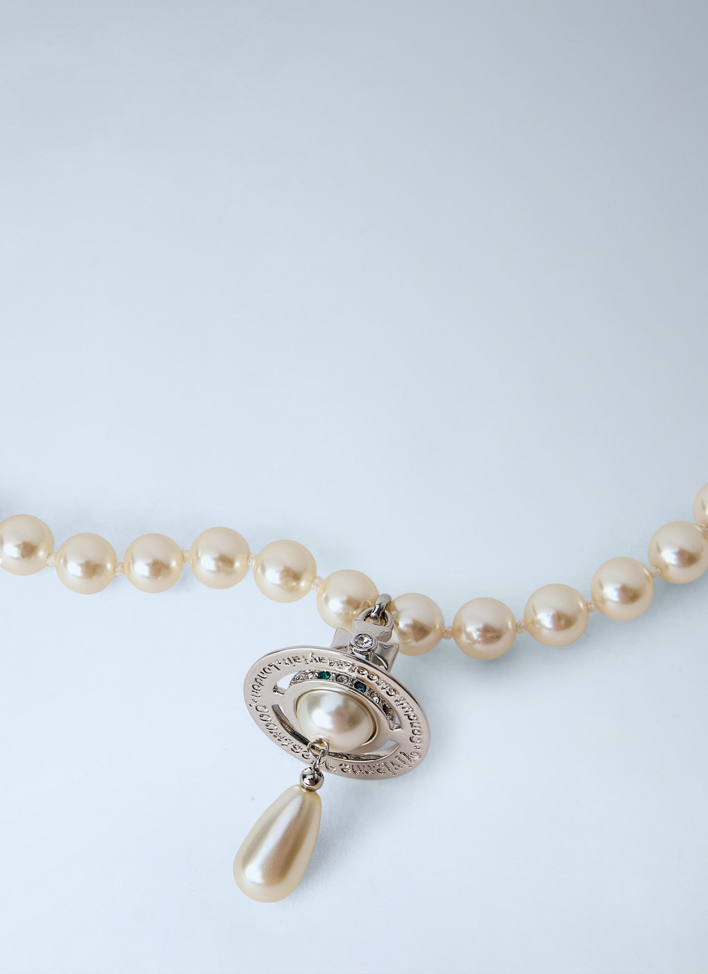 Vivienne Westwood Women One Row Pearl Drop Choker VIVIENNE WESTWOOD