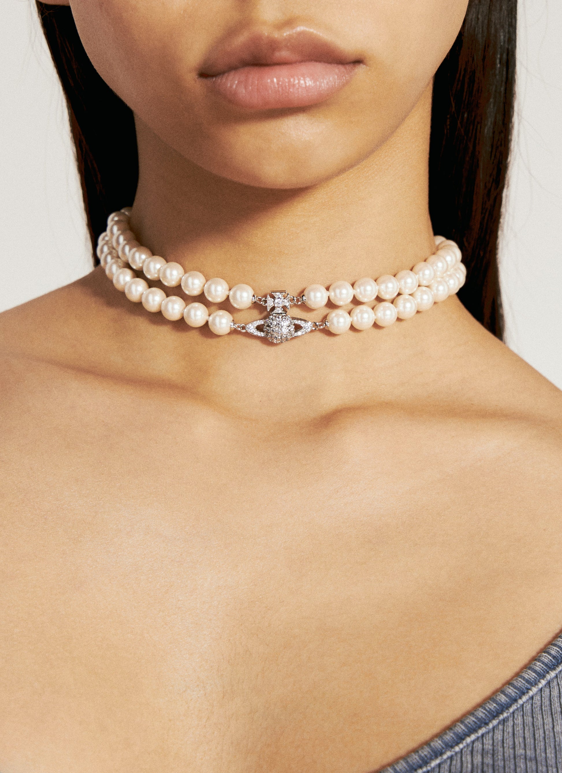 Vivienne Westwood Women Graziella Pearl Choker Necklace VIVIENNE WESTWOOD
