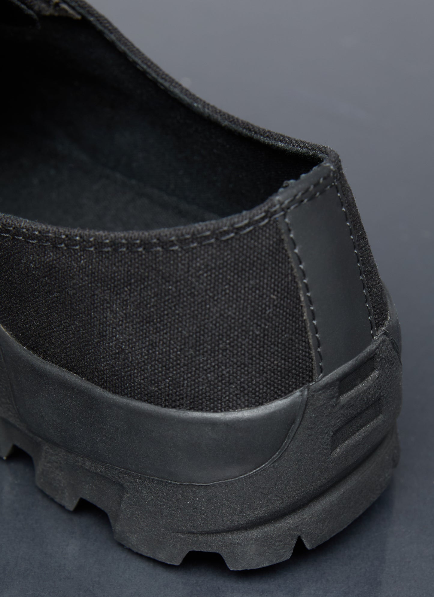 Yohji Yamamoto Men Fly Front Low Top Sneakers YOHJI YAMAMOTO